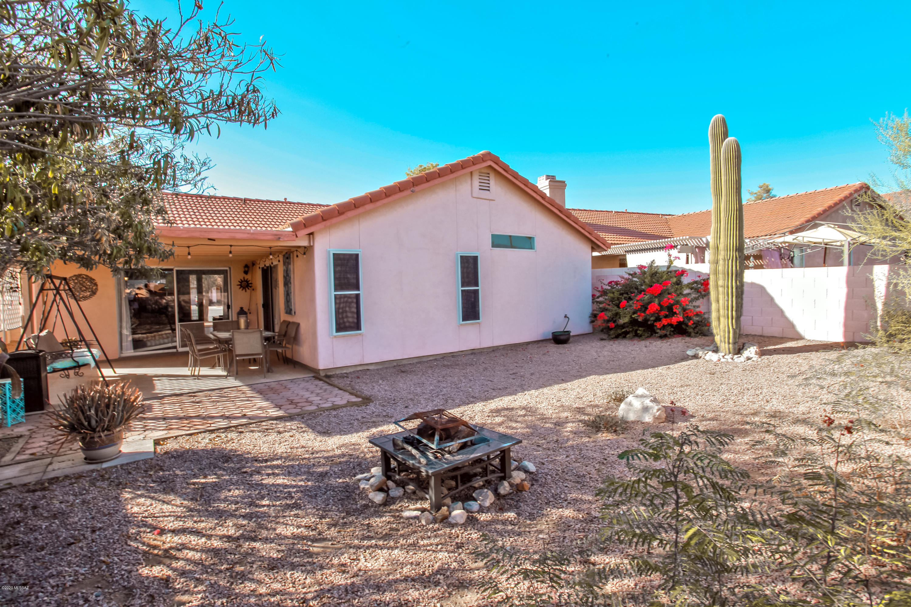3464 W Sky Ridge Loop