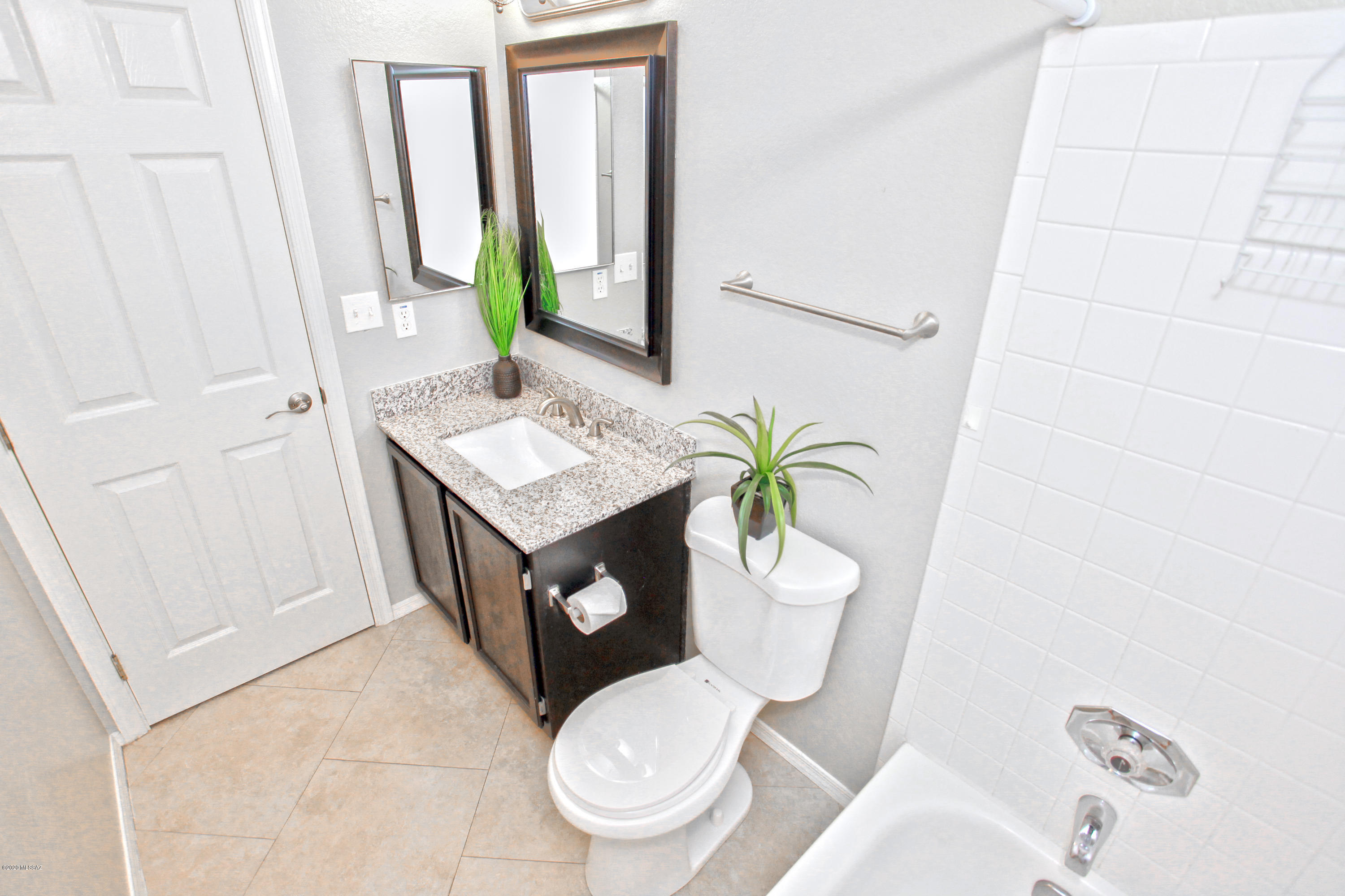 3464 W Sky Ridge Loop