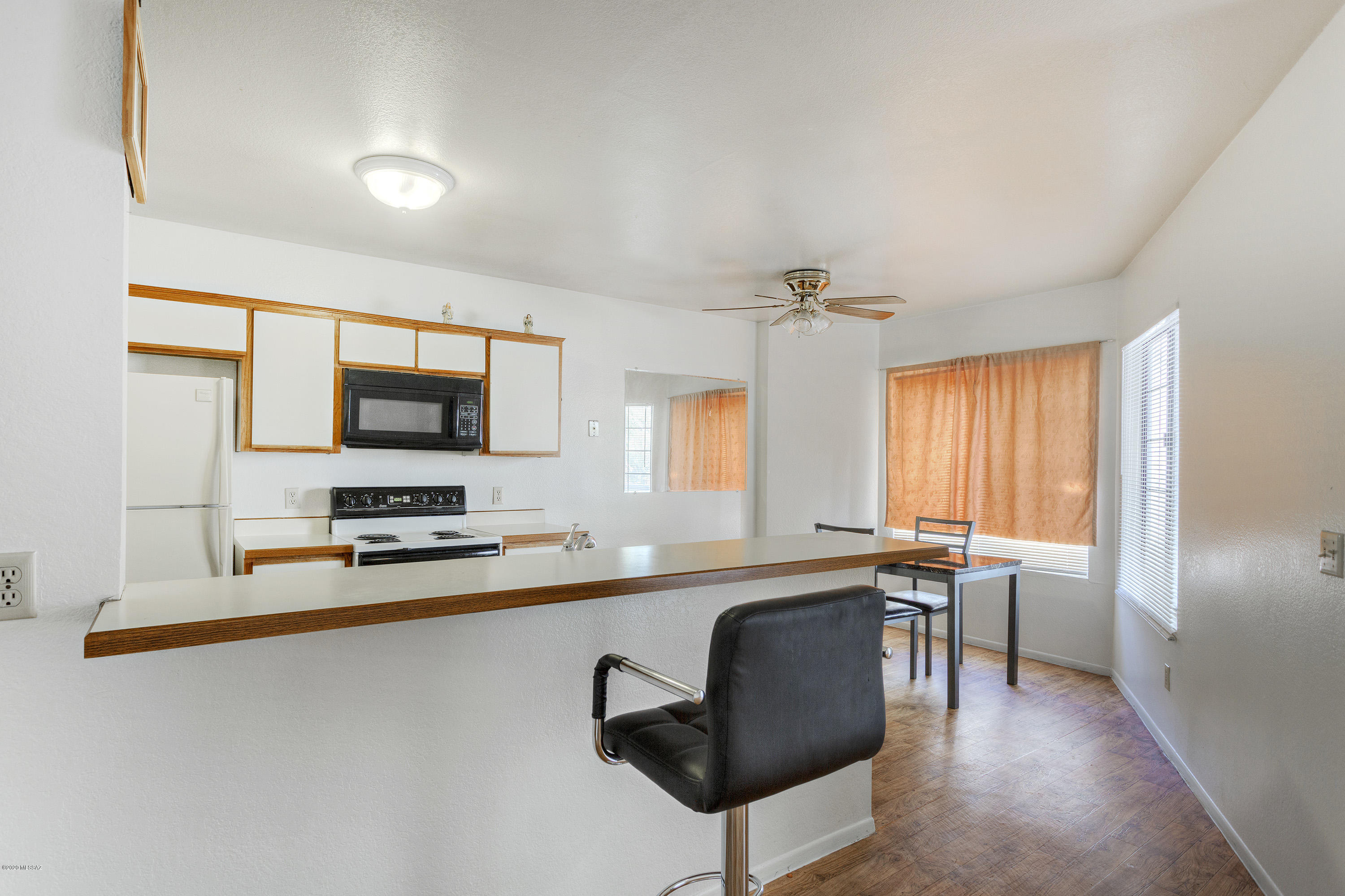 1668 W Park Wood Lane Unit: 162