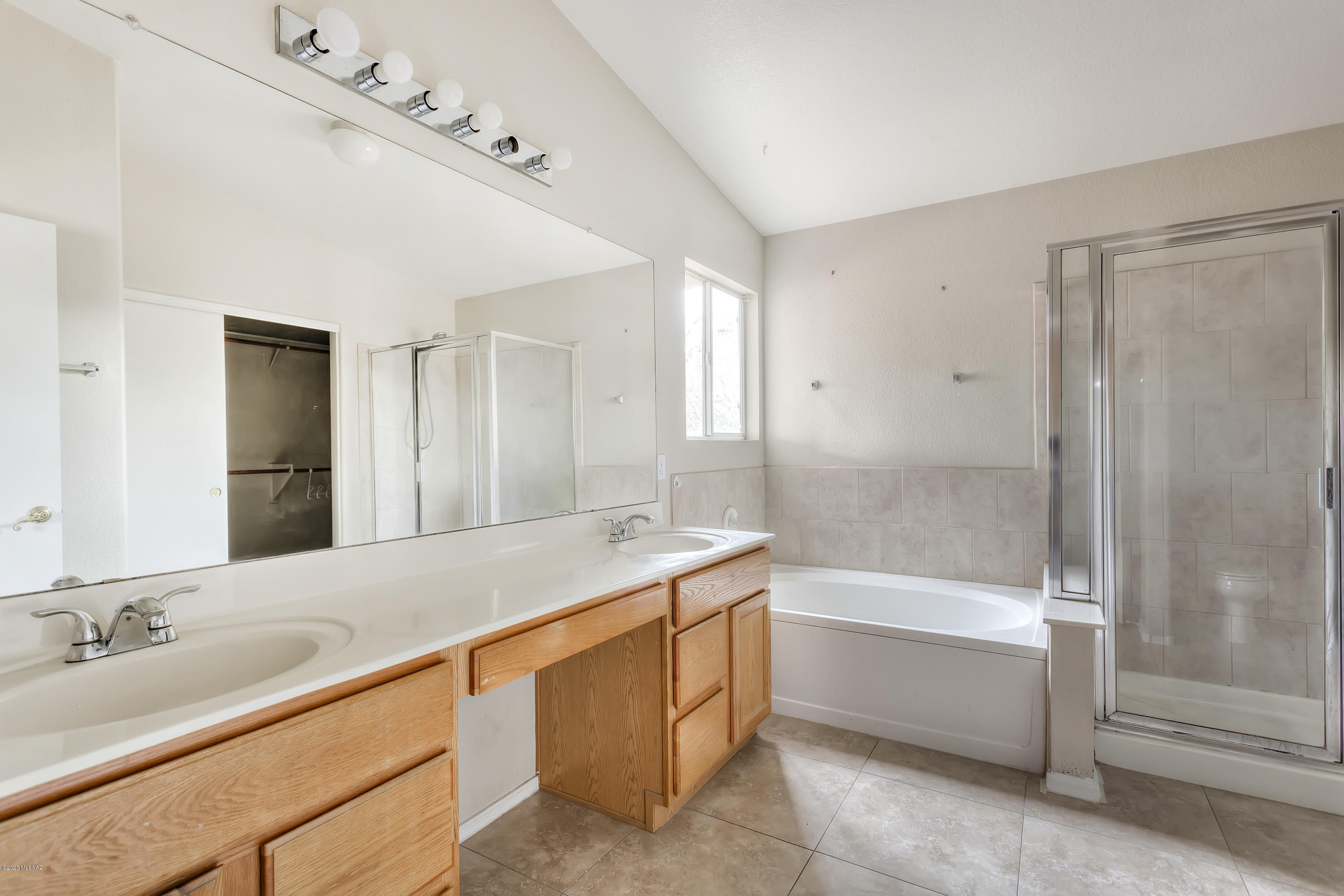 2649 W Desert Brook Court