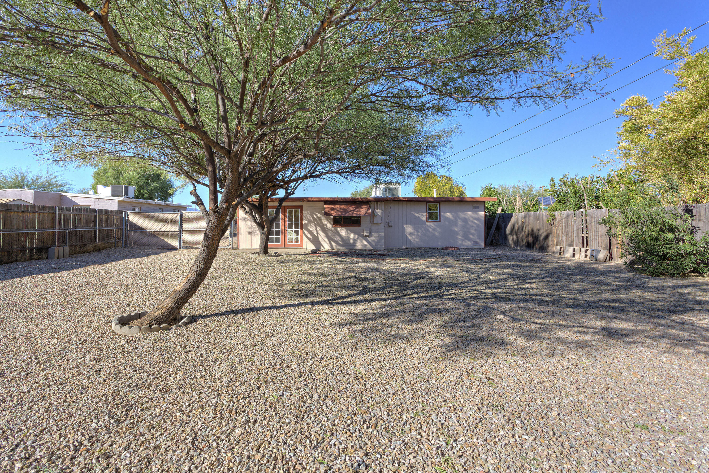 3916 N Fontana Avenue