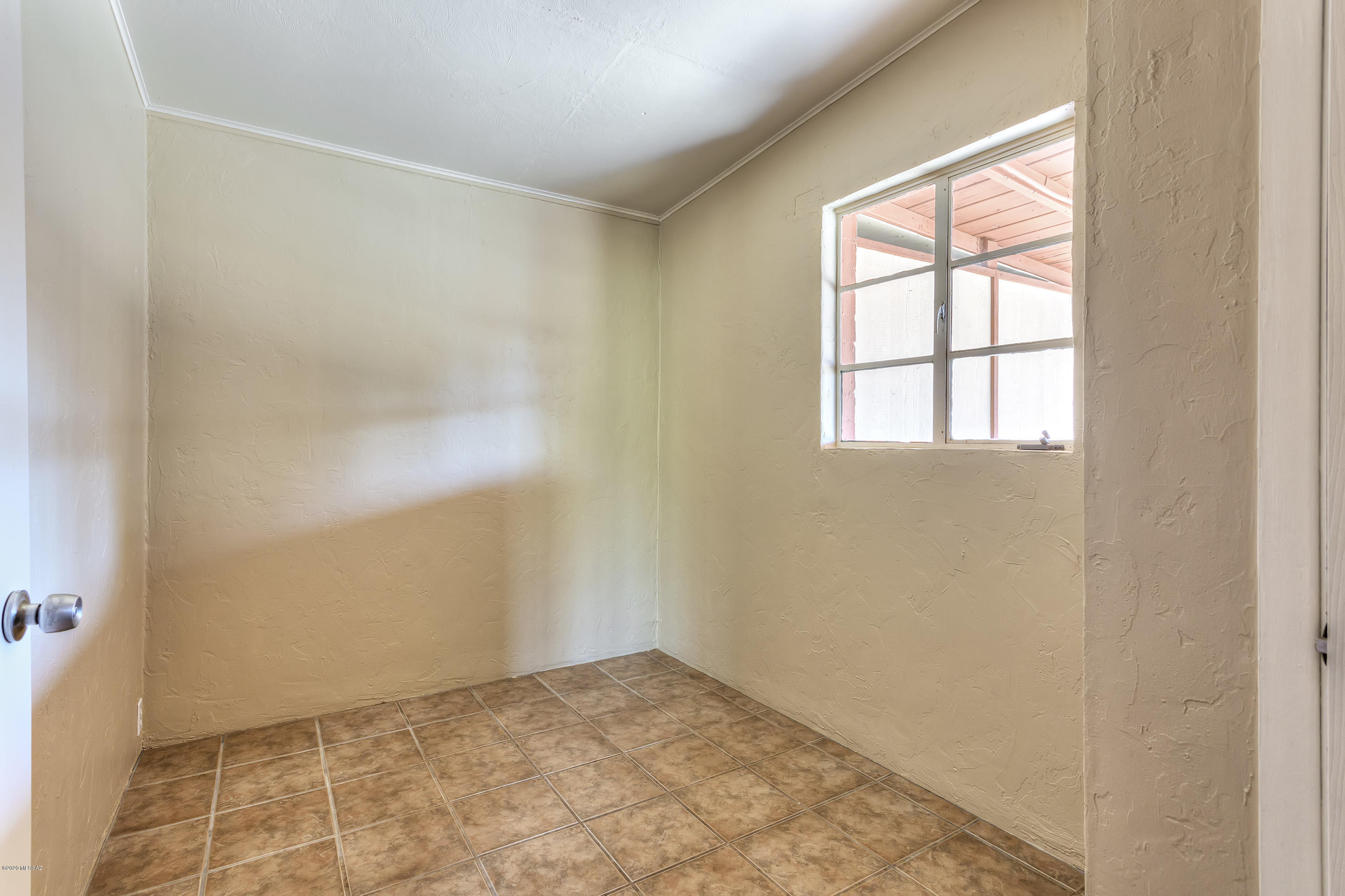3916 N Fontana Avenue