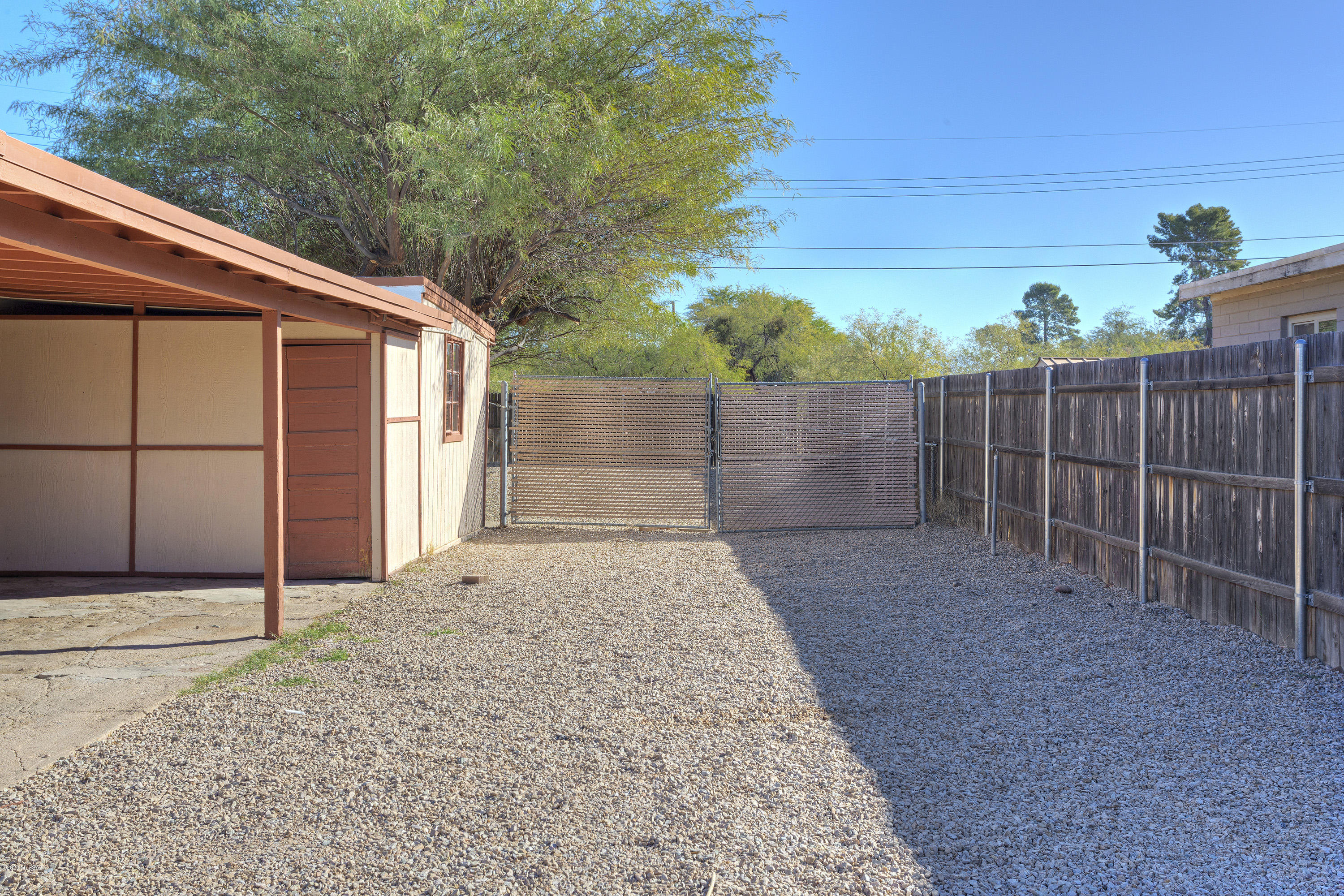 3916 N Fontana Avenue