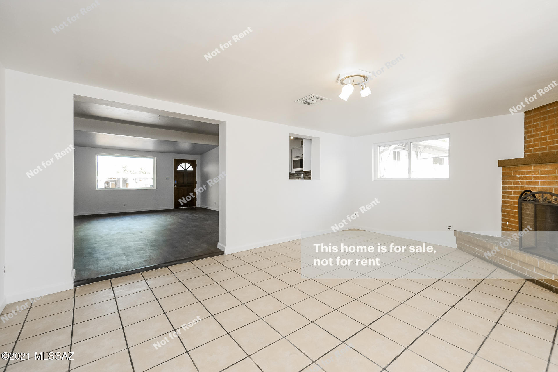 6950 E Calle Neptuno