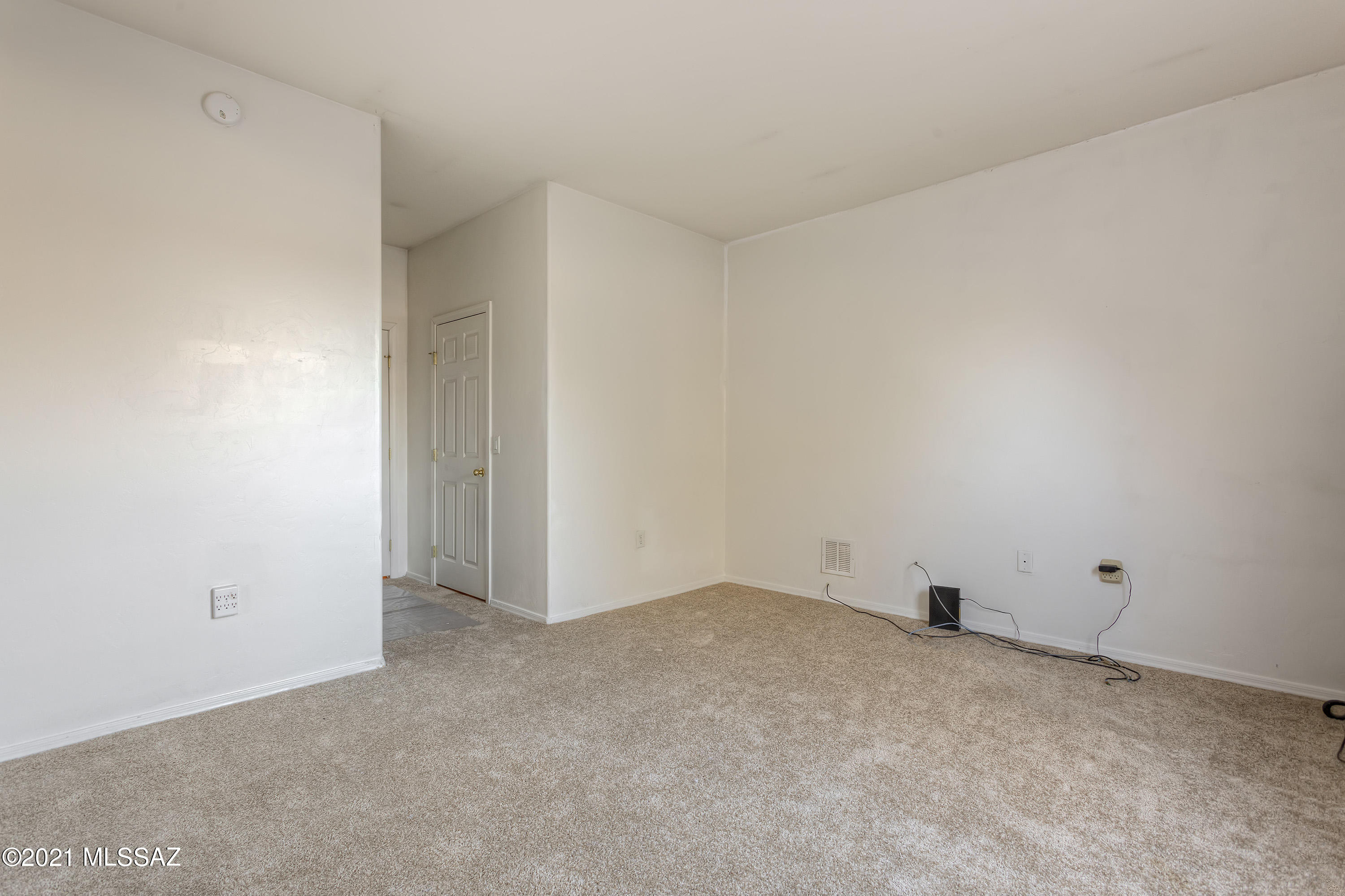 2016 W Bramburgh Court