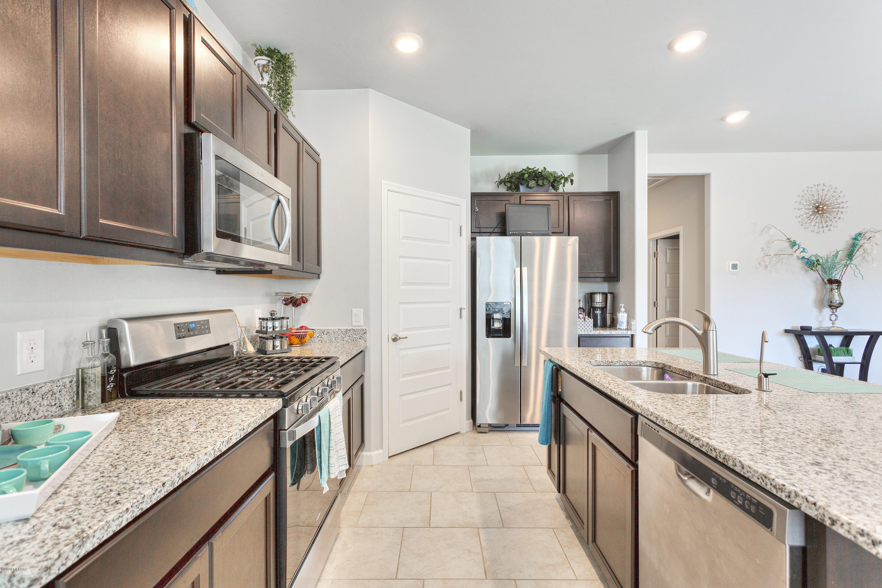 6104 S Avenida Dunas