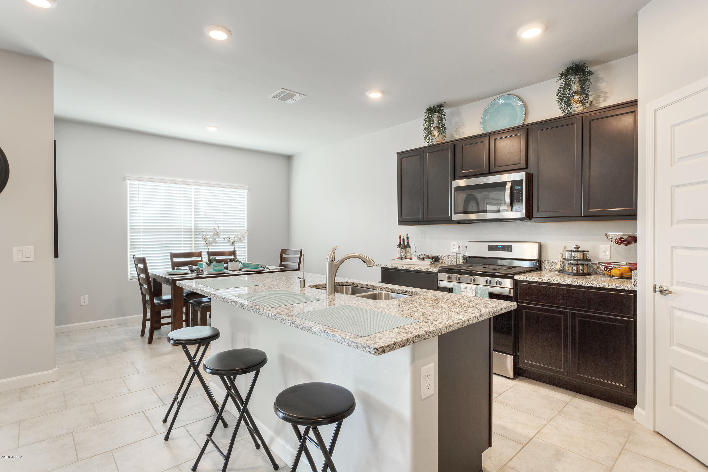 6104 S Avenida Dunas