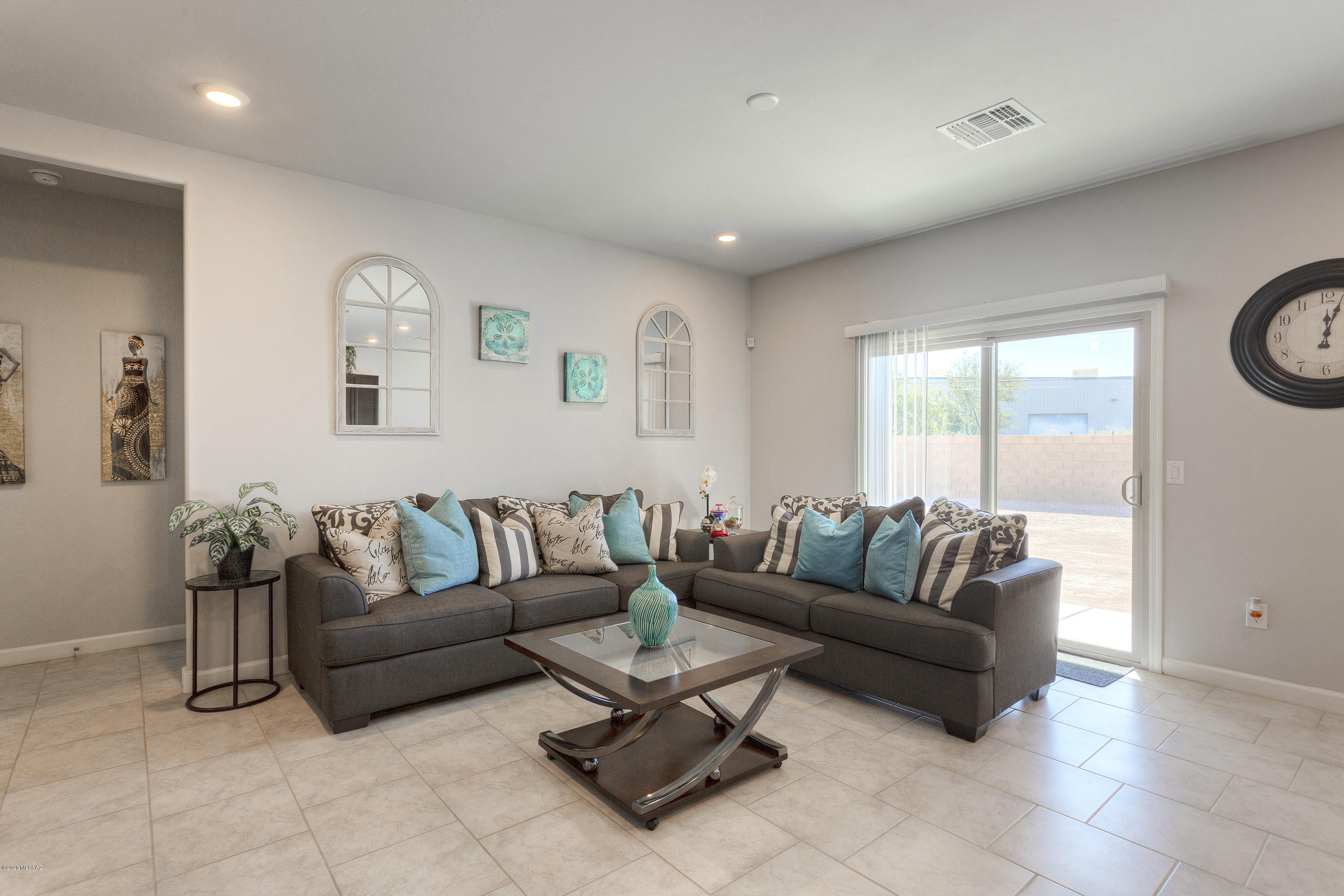 6104 S Avenida Dunas