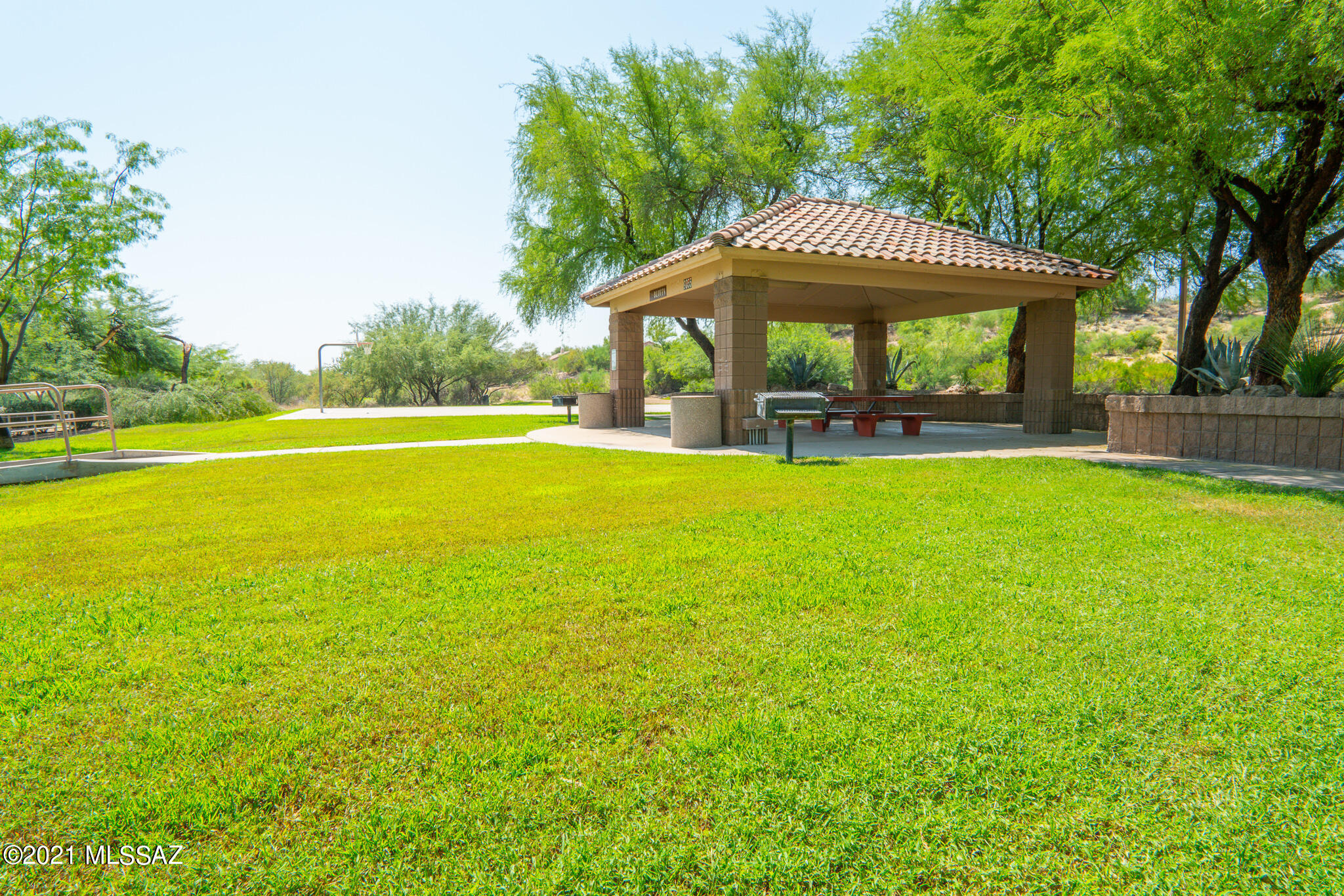 2620 W Mystic Mountain Drive