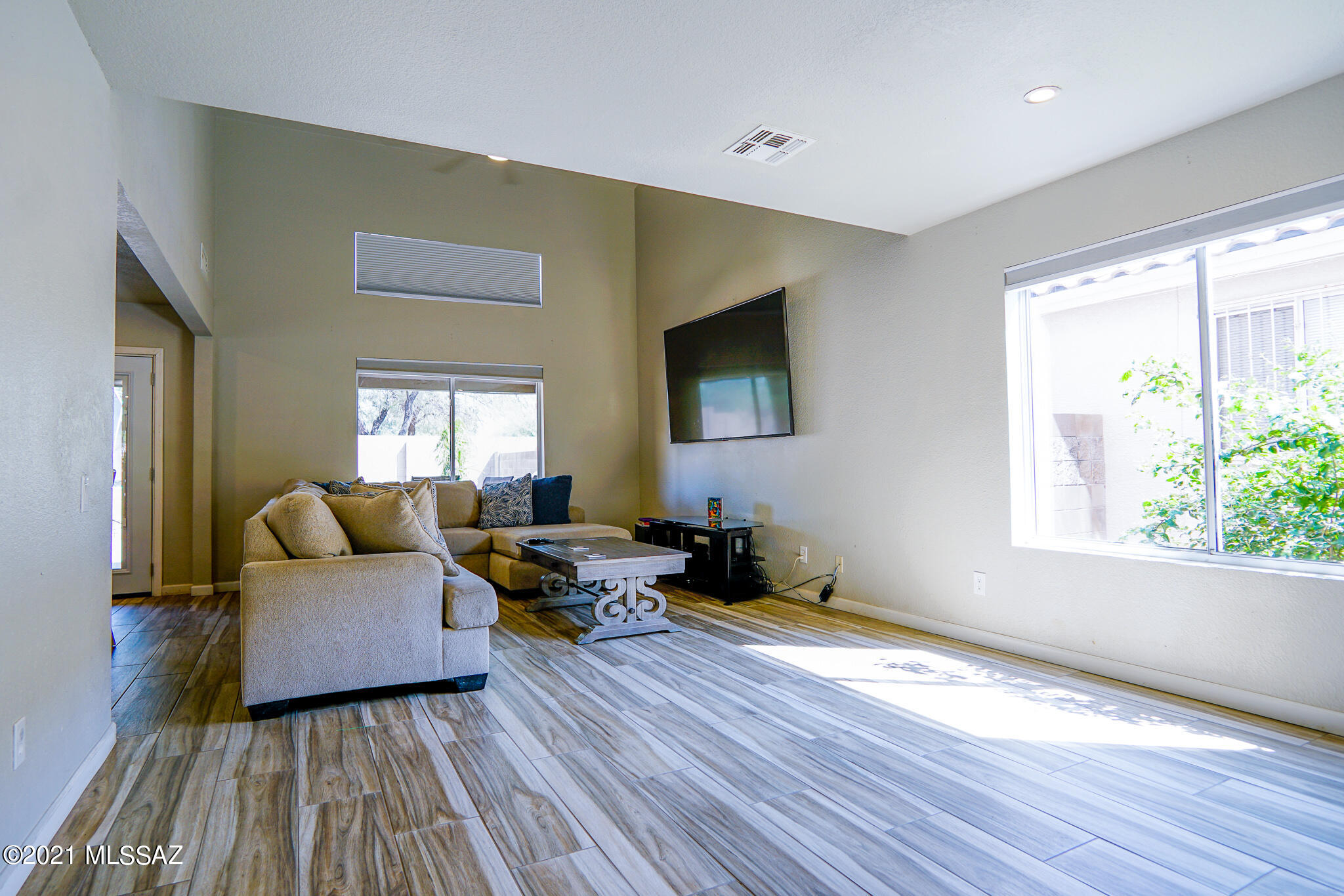 2620 W Mystic Mountain Drive