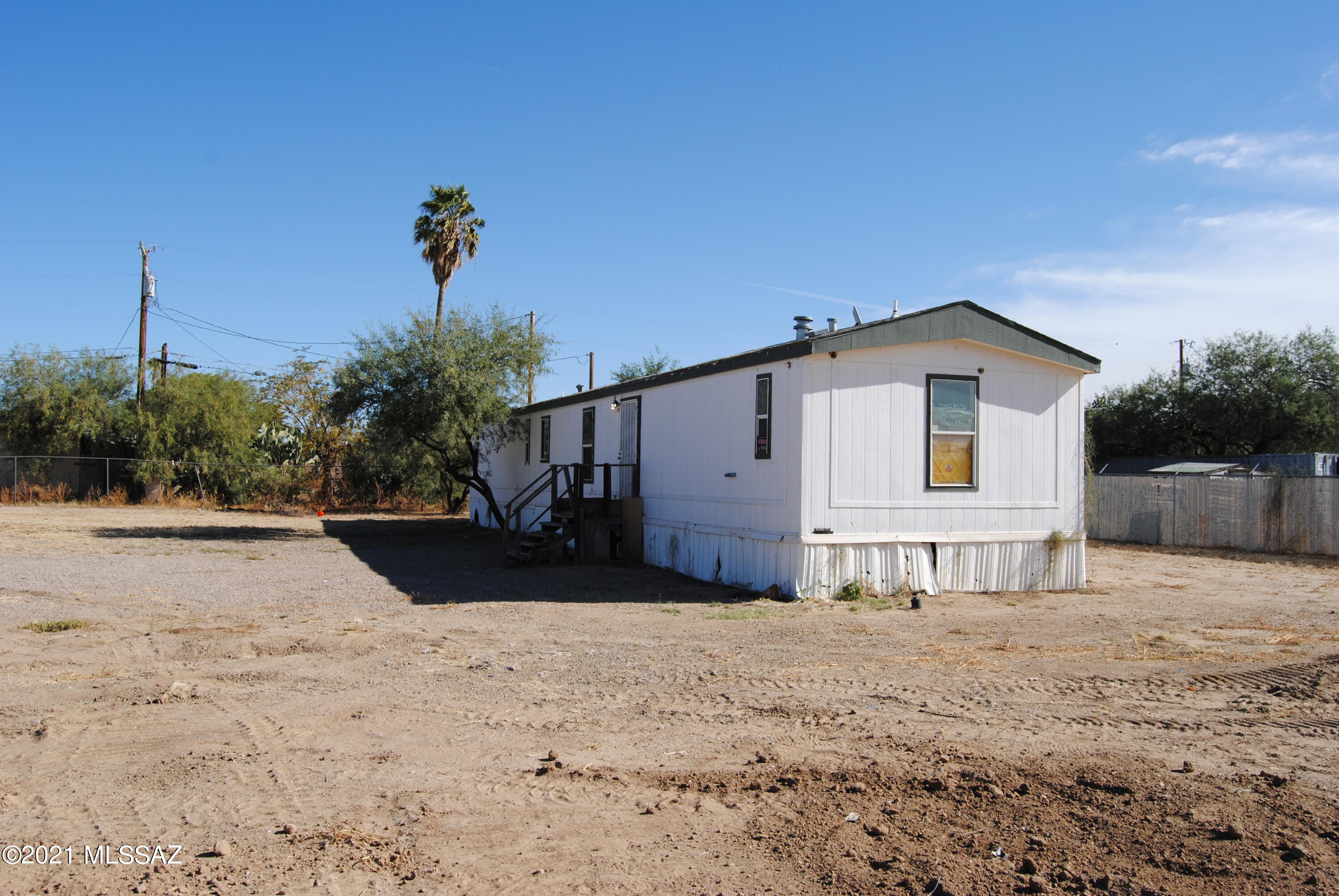 13900 N Adonis Road