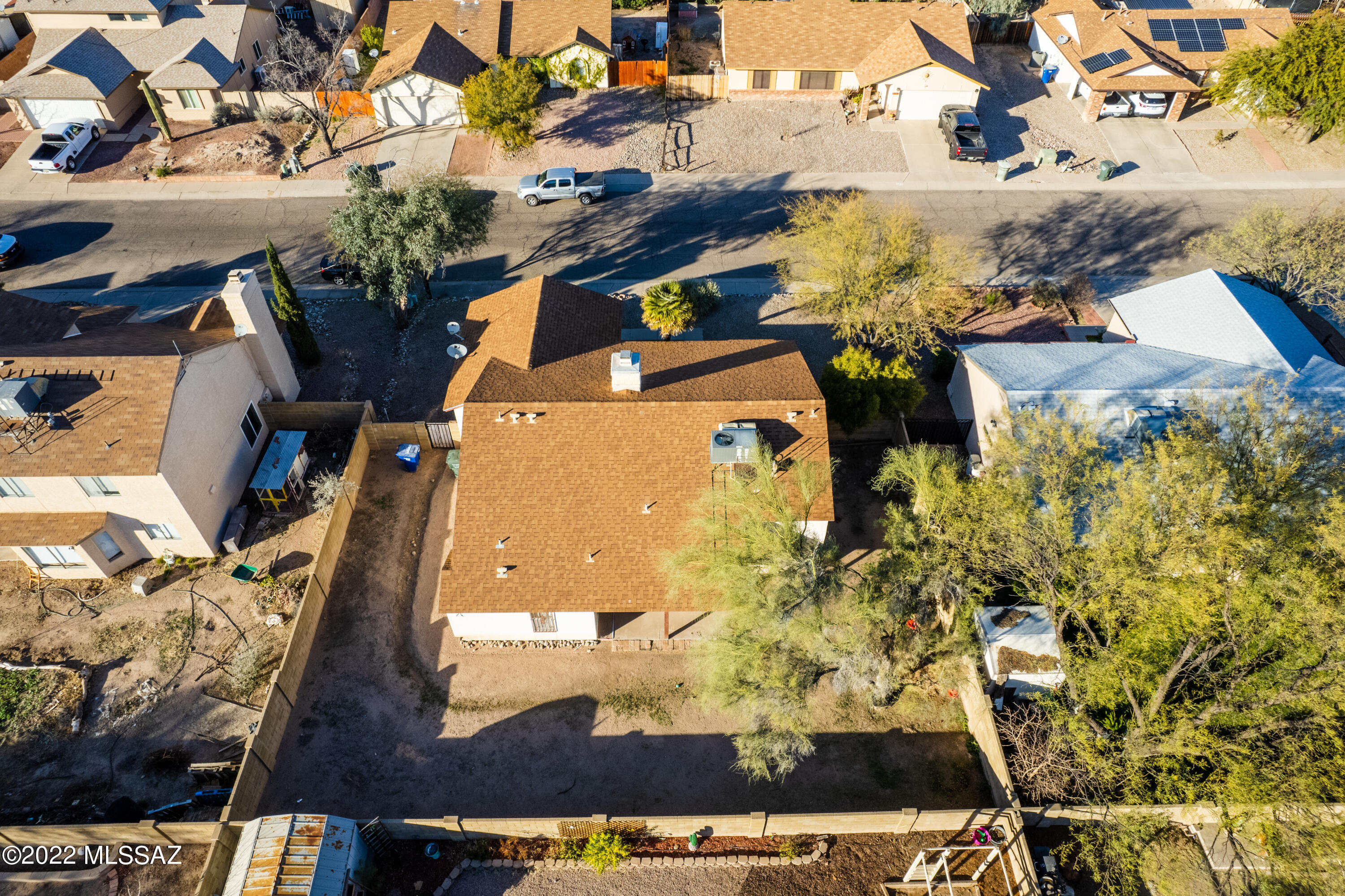 1621 W Colonial Heights