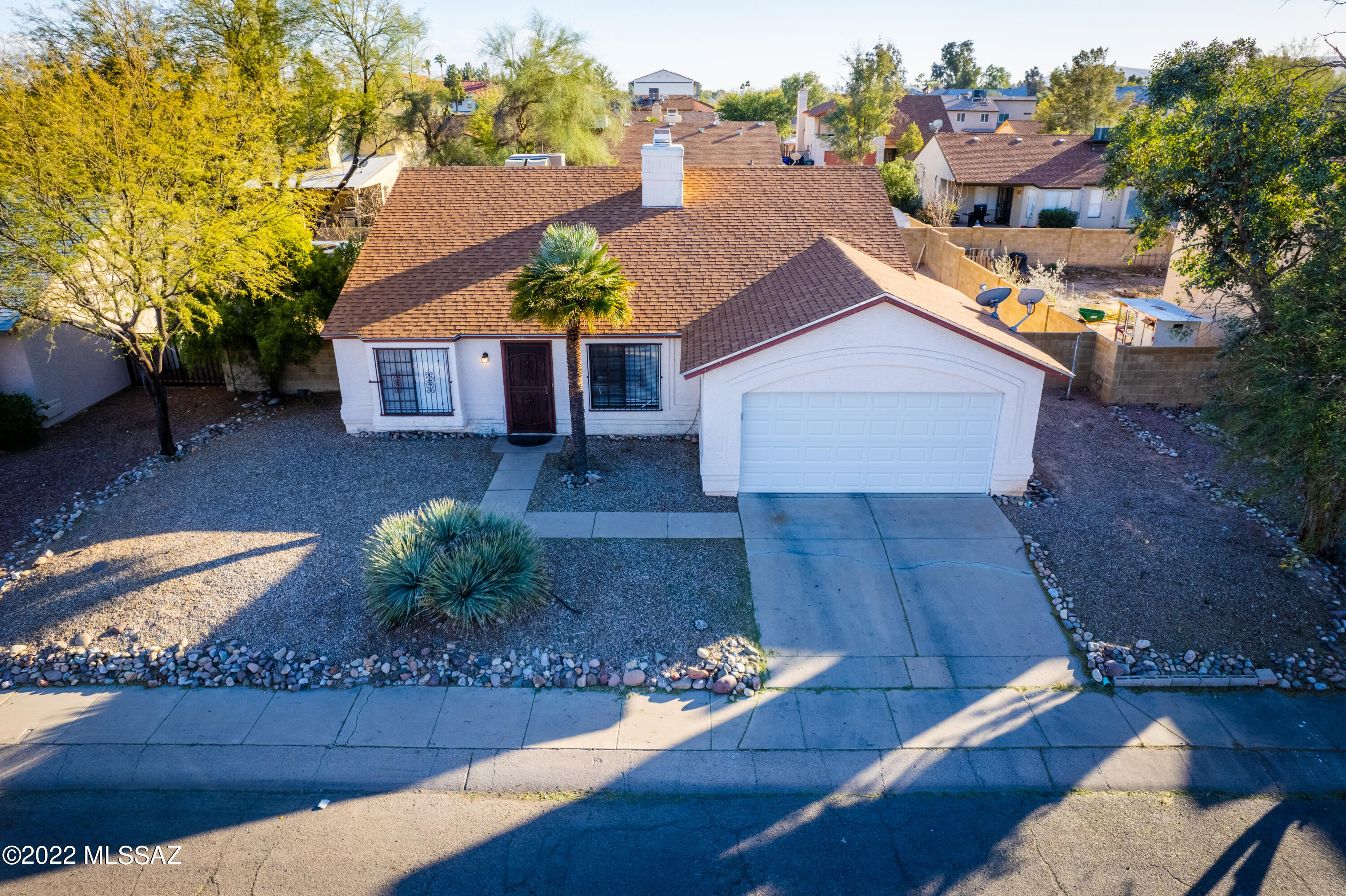 1621 W Colonial Heights