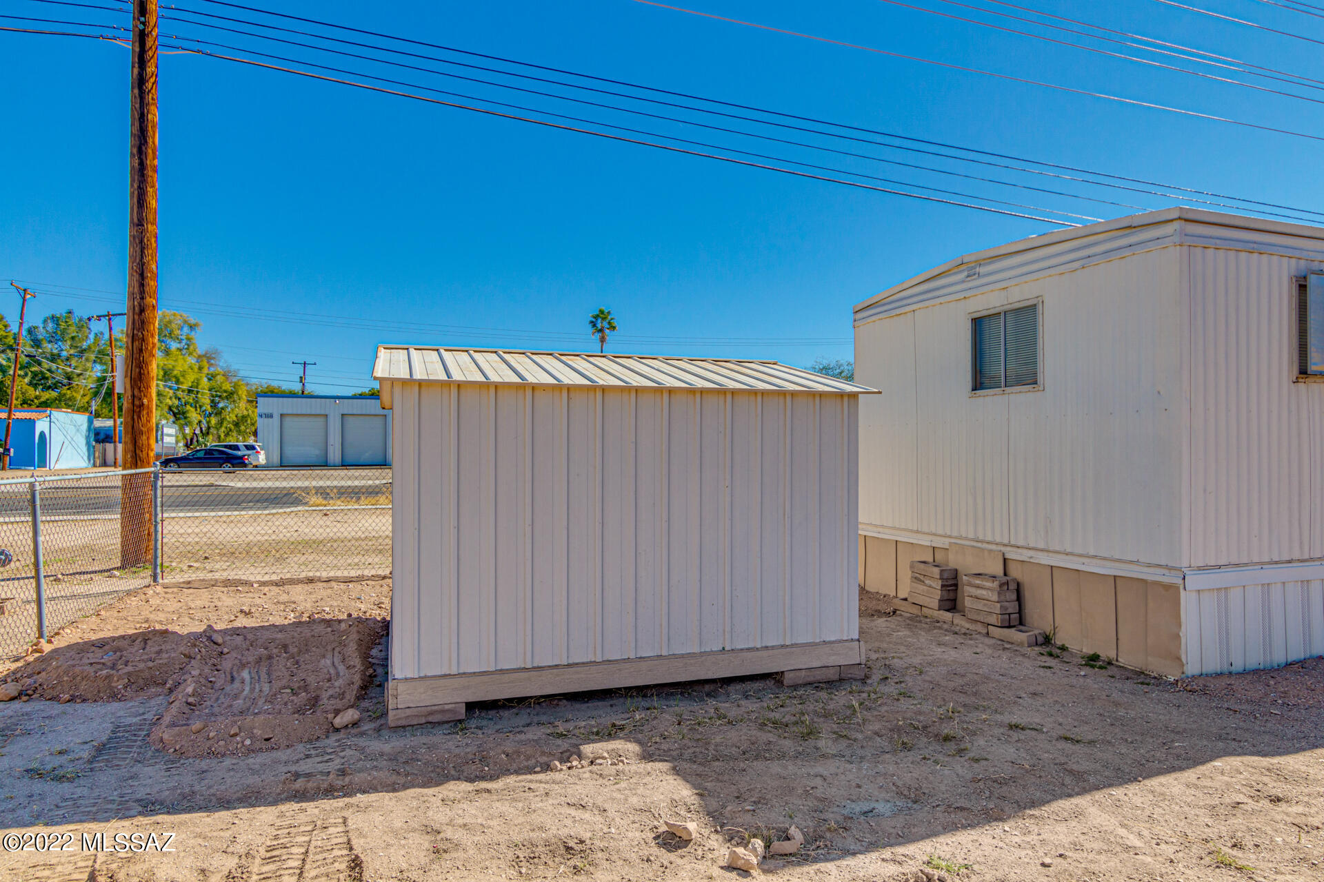 1400 W Buena Tierra Place