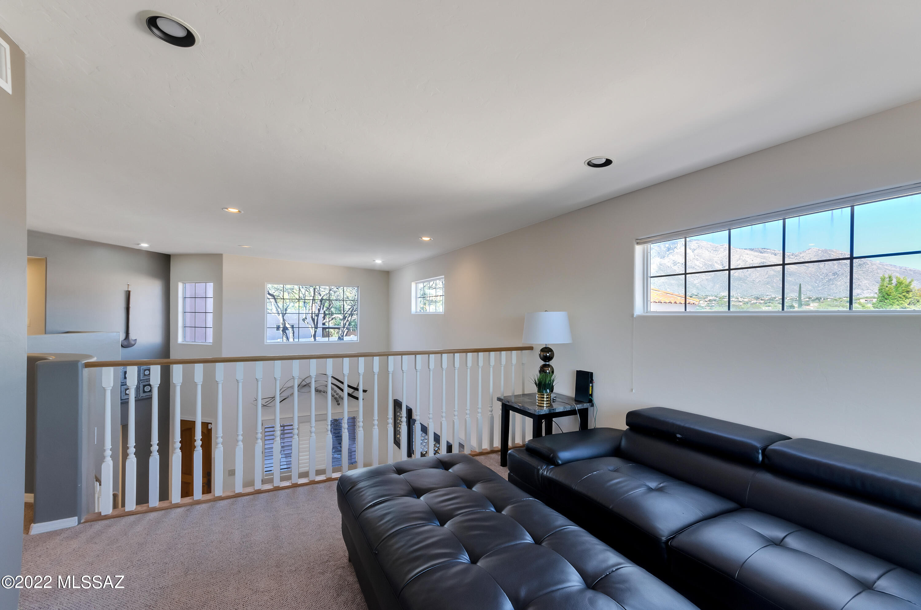 2038 E Calle De Dulcinea