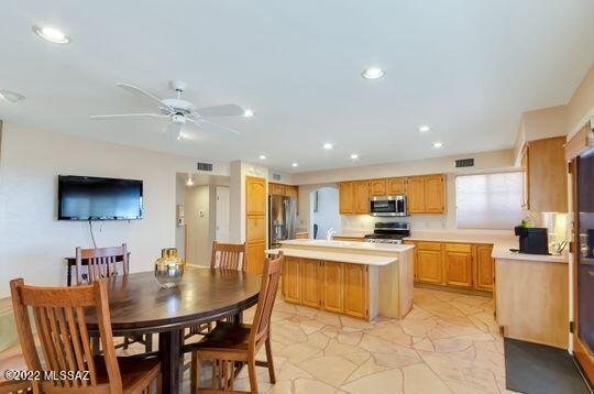2038 E Calle De Dulcinea