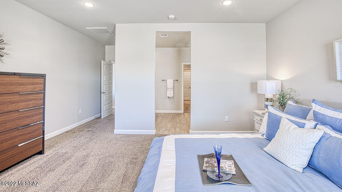 12565 W Old Farm Court
