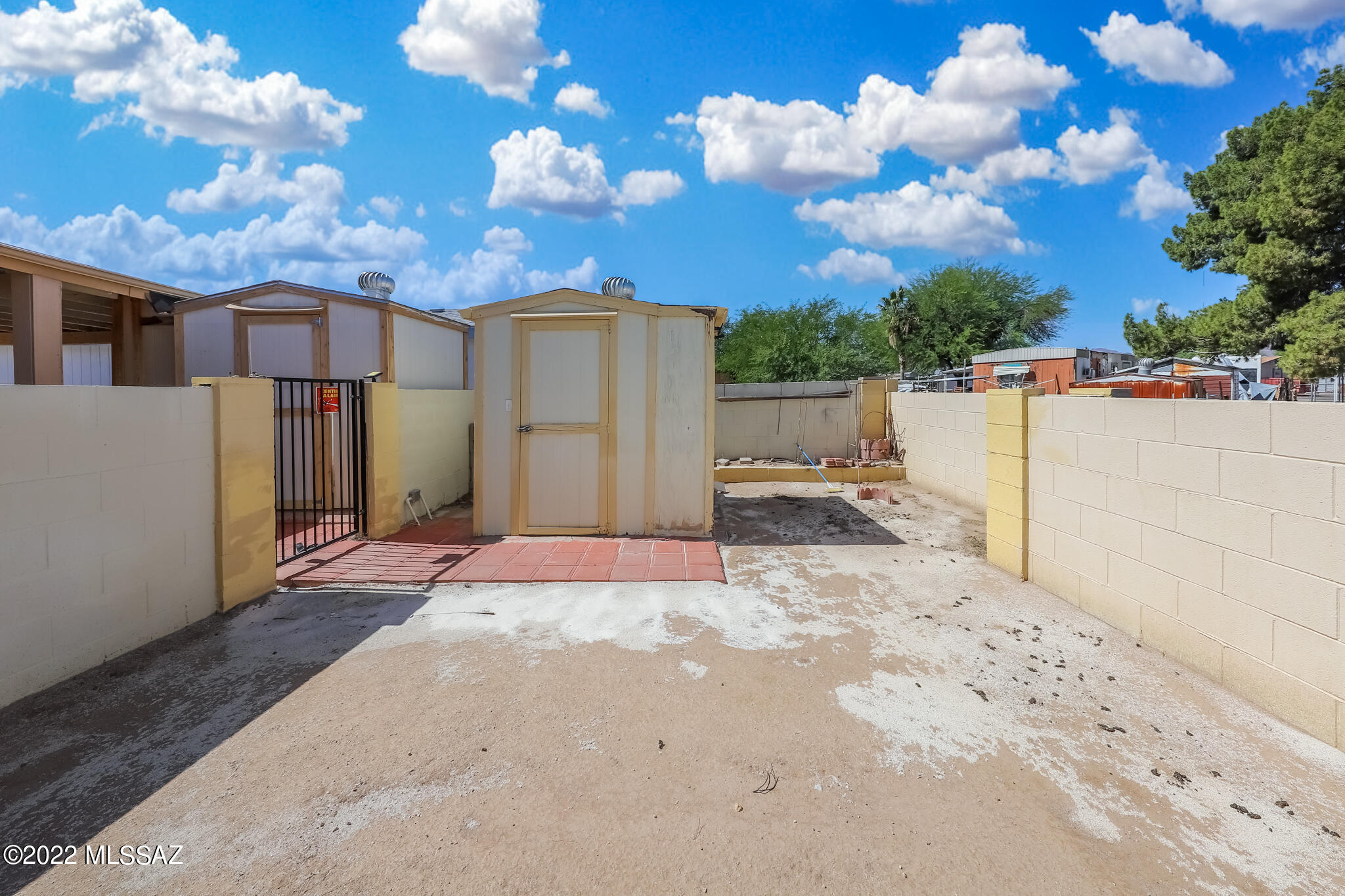 4939 N River Valley Loop