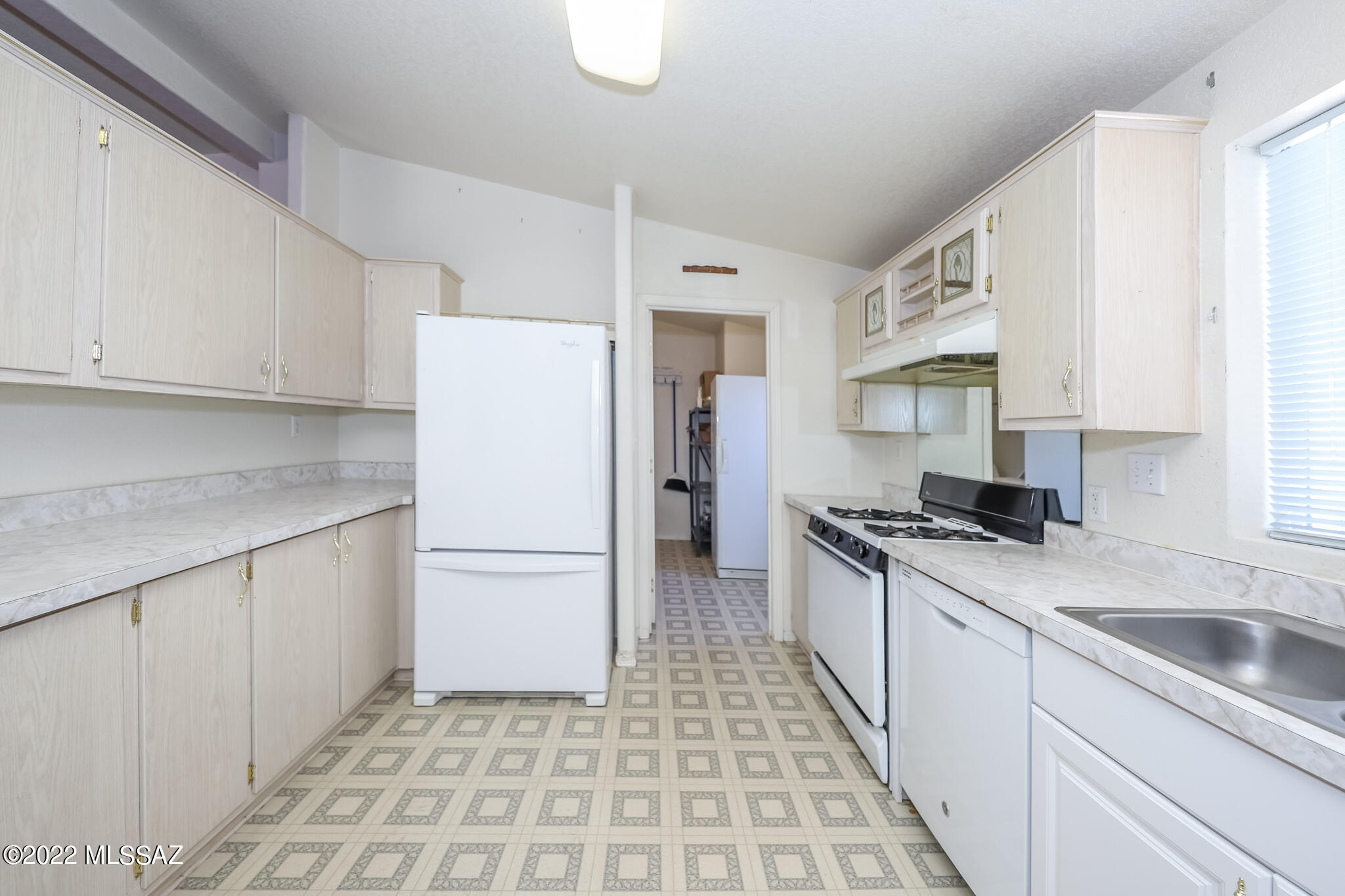 4939 N River Valley Loop