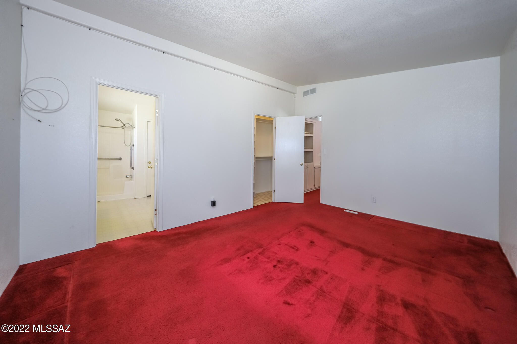 4939 N River Valley Loop