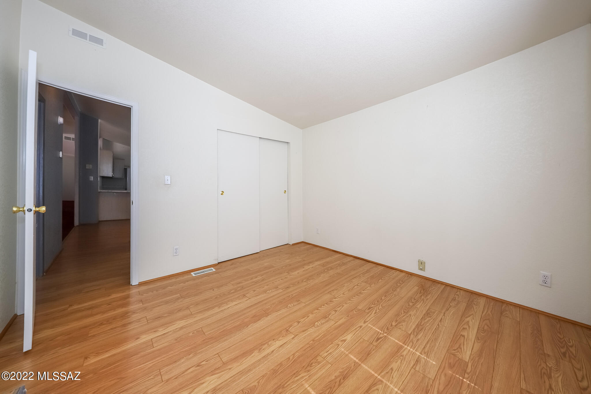 4939 N River Valley Loop