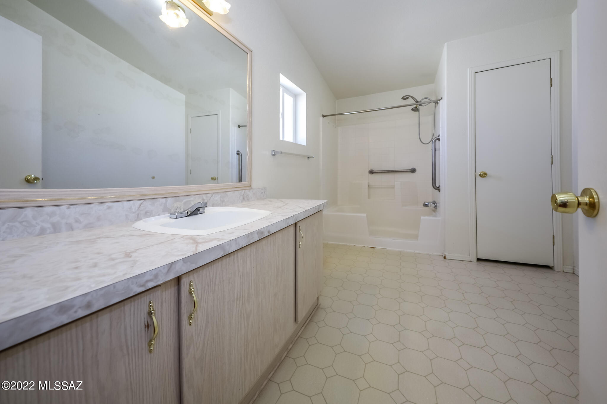 4939 N River Valley Loop
