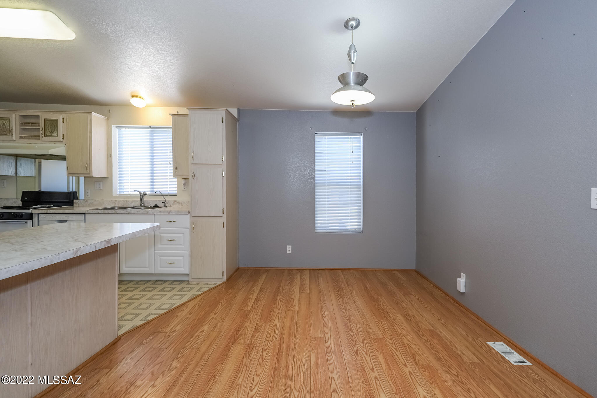 4939 N River Valley Loop