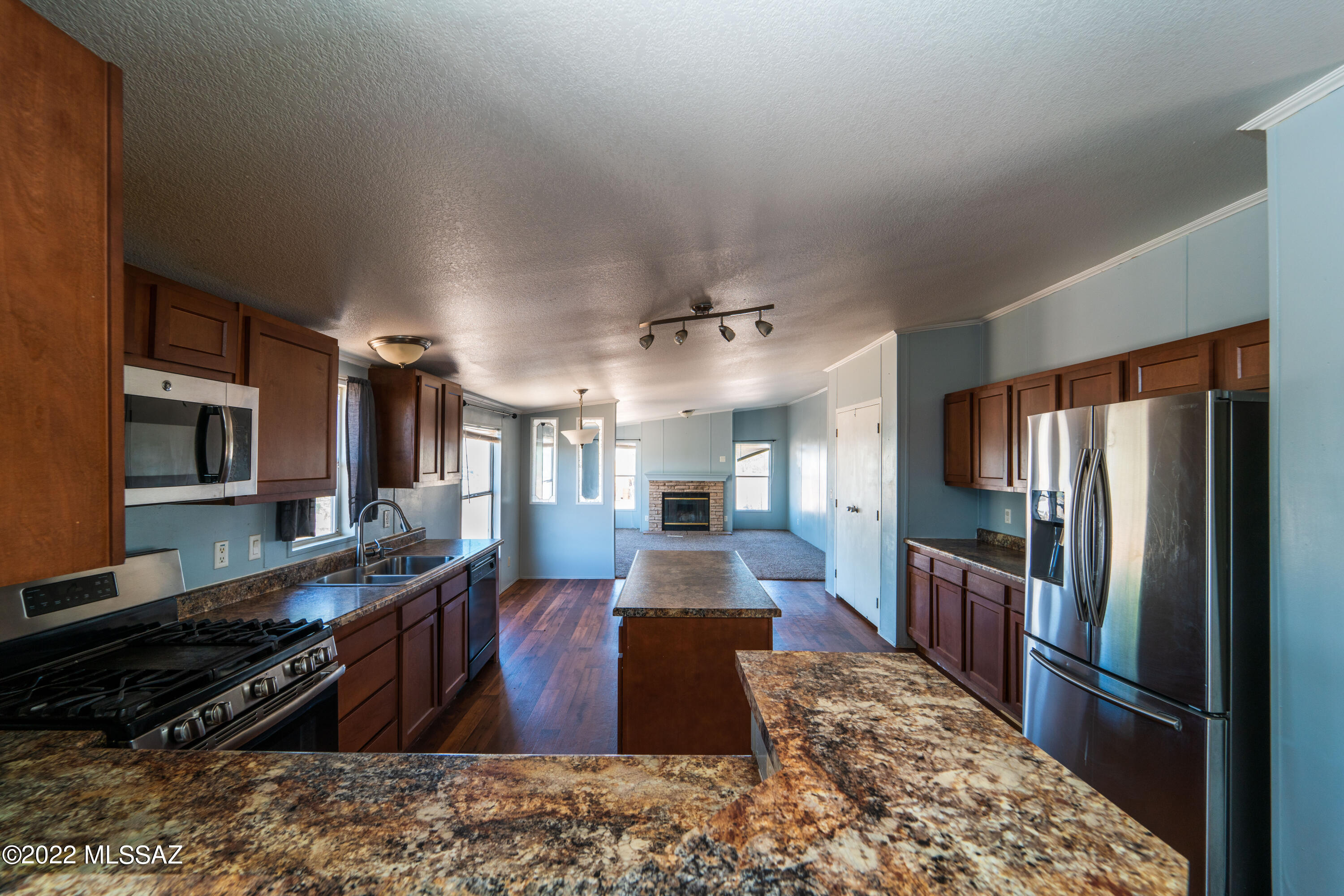 17055 W Calle Carmela