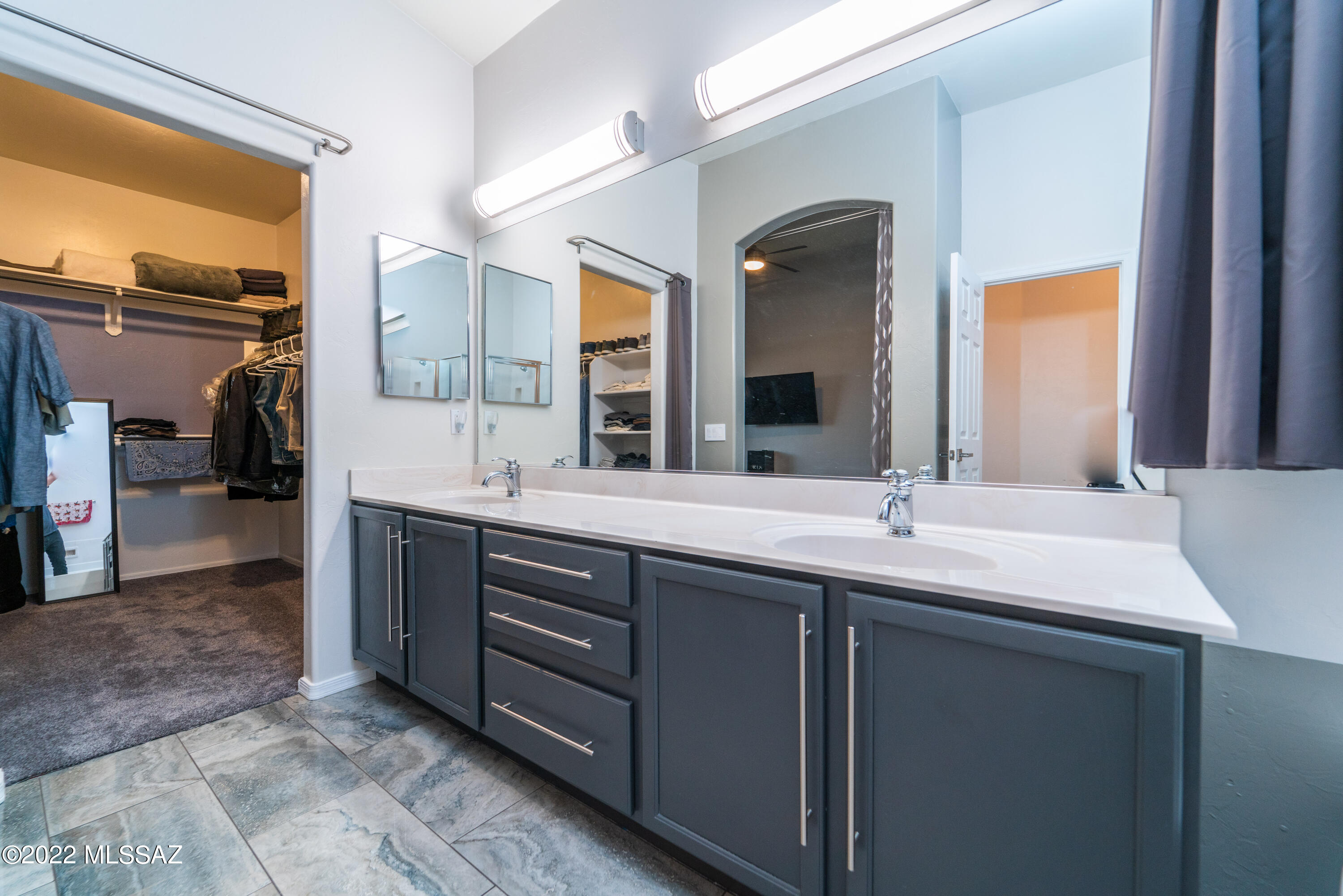 3288 N Meadow Mine Place