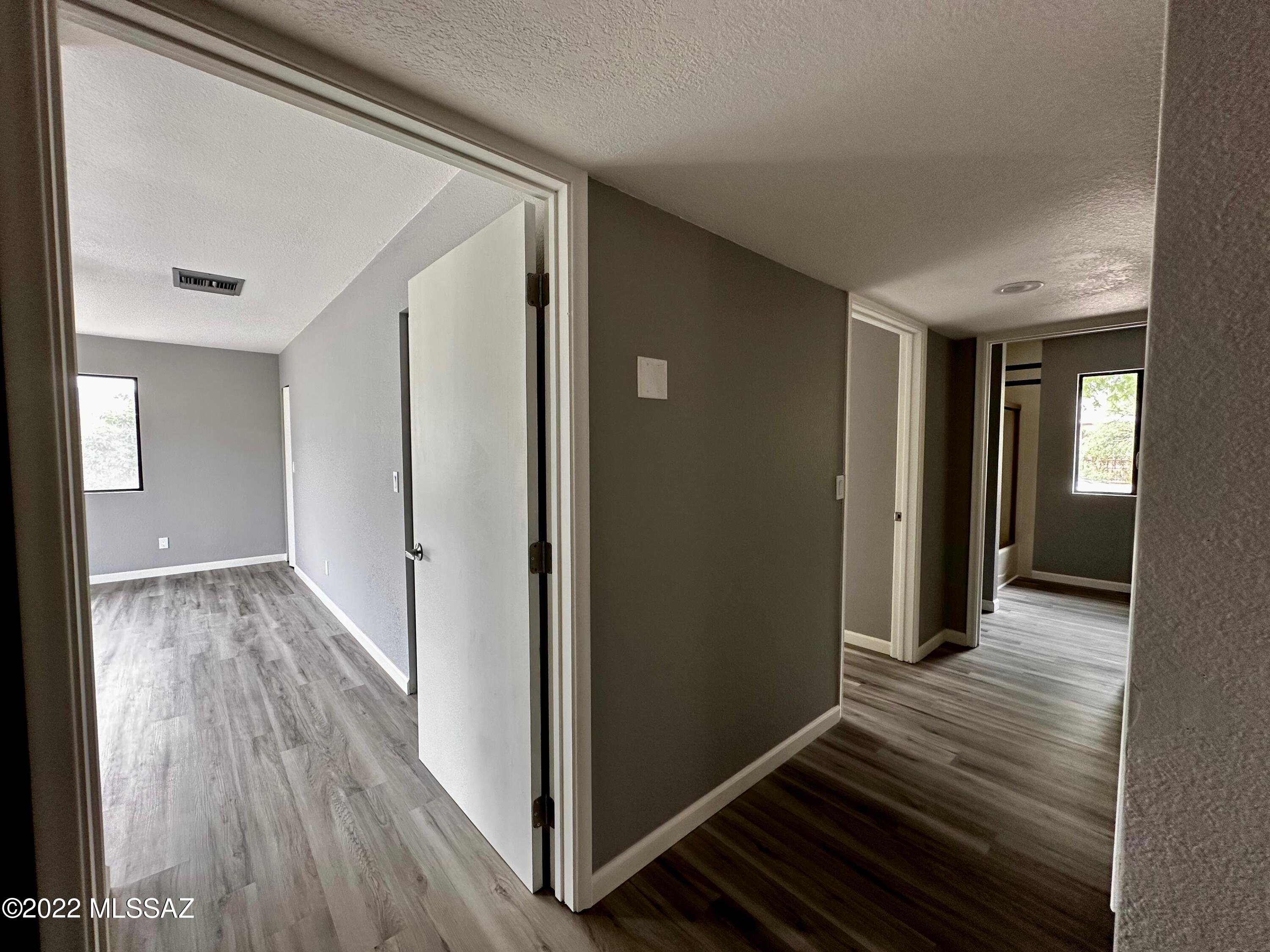 5335 E Starhaven Lane