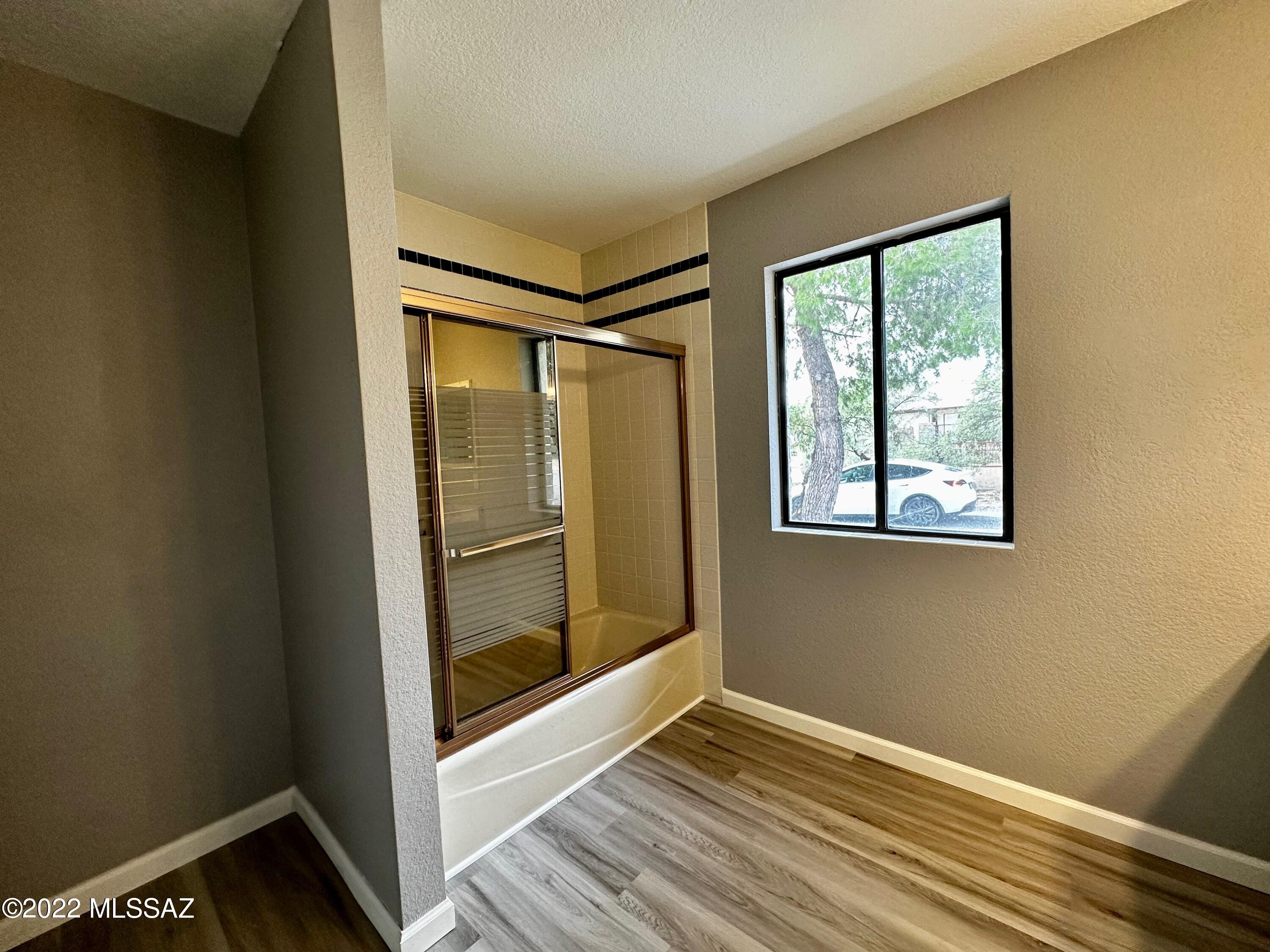 5335 E Starhaven Lane