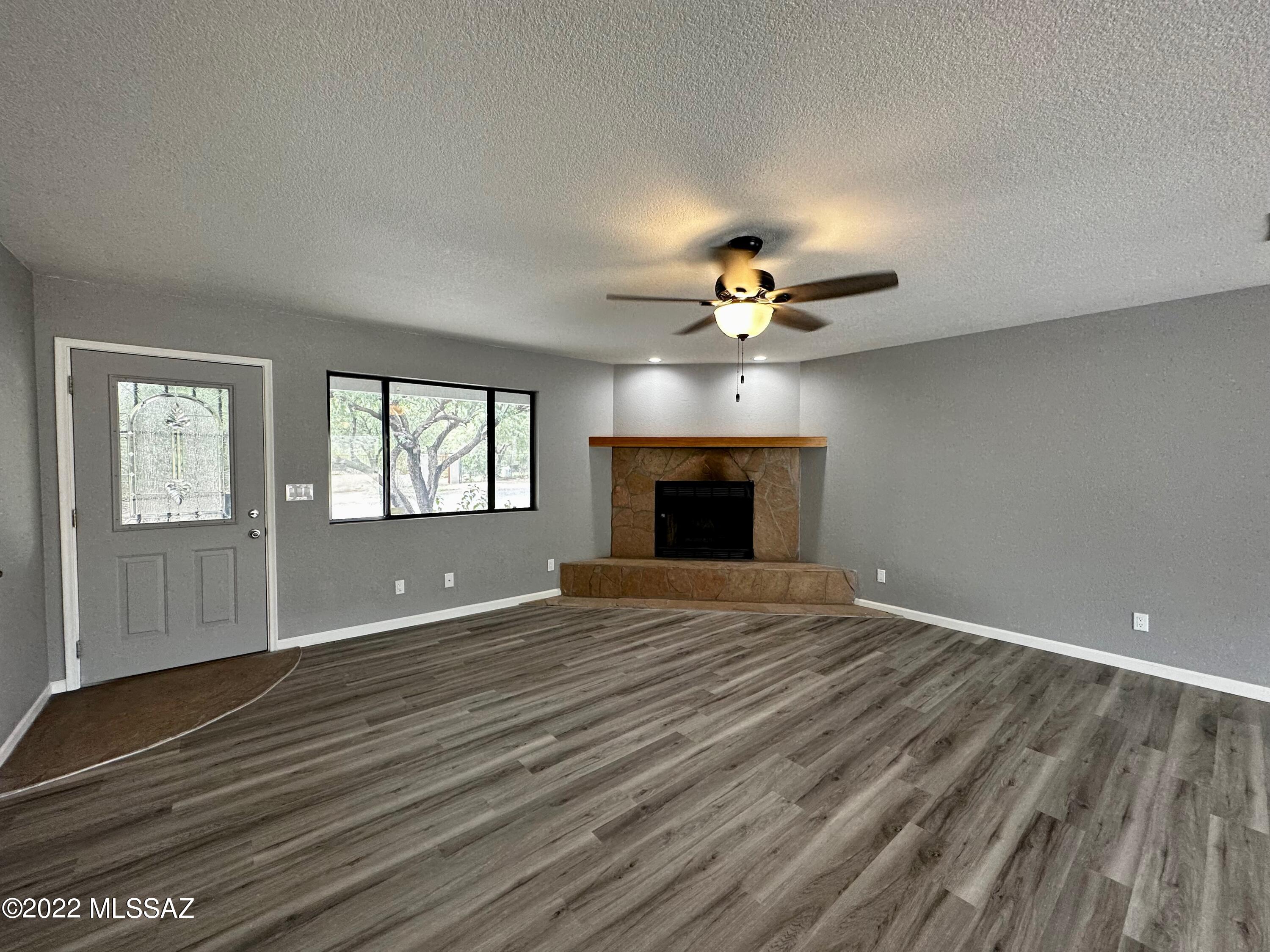 5335 E Starhaven Lane