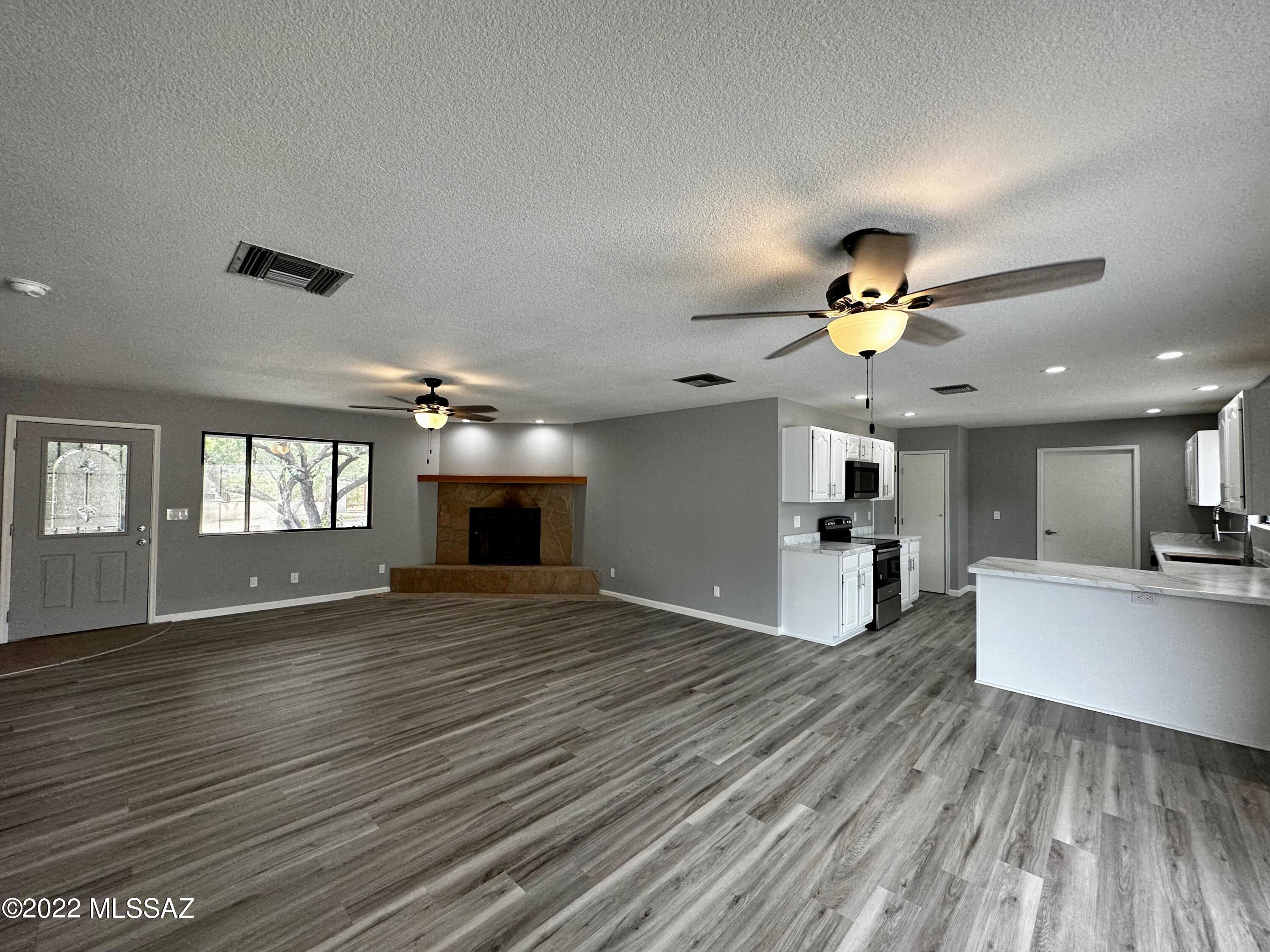 5335 E Starhaven Lane
