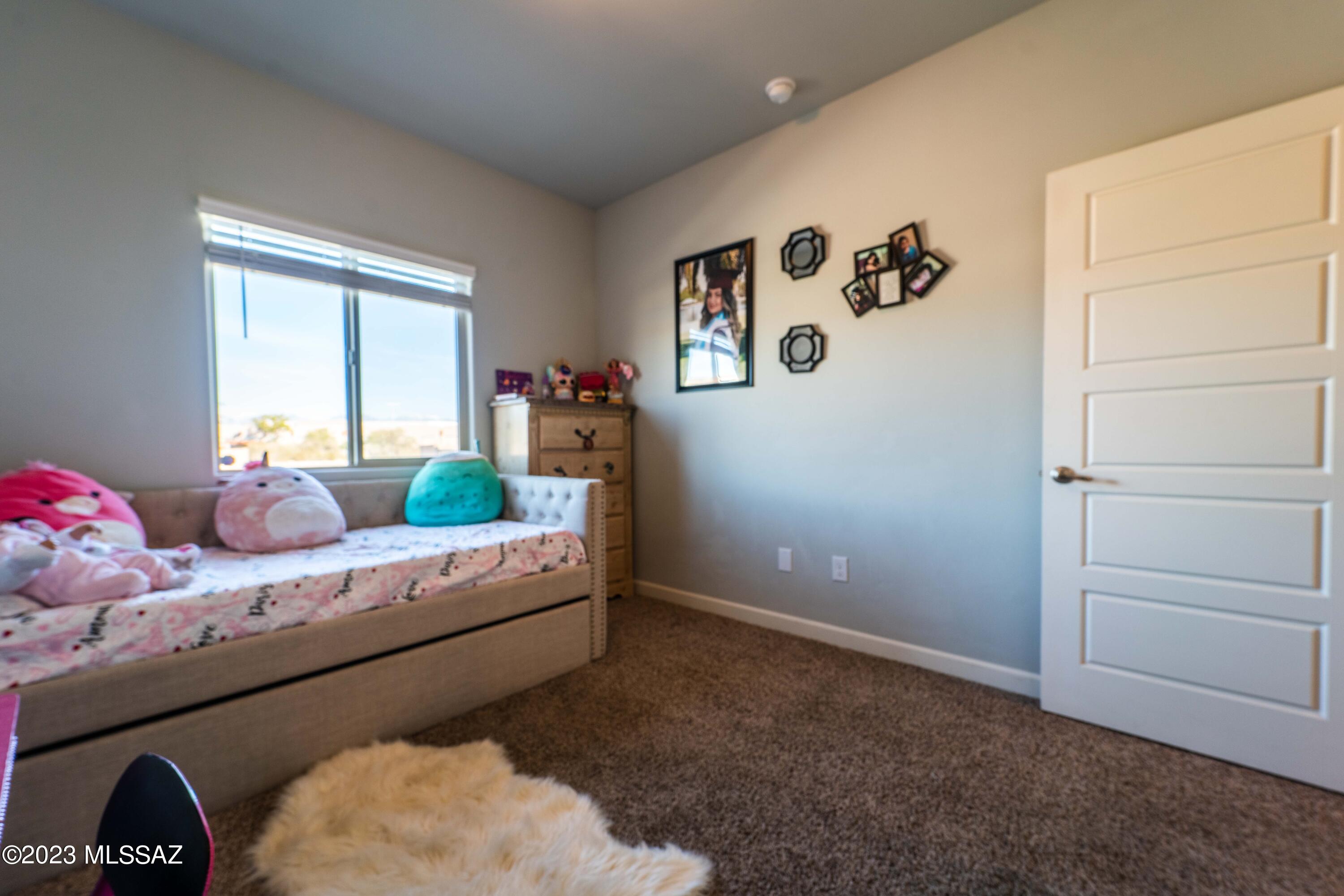 2768 E Calle Joya de Ventura