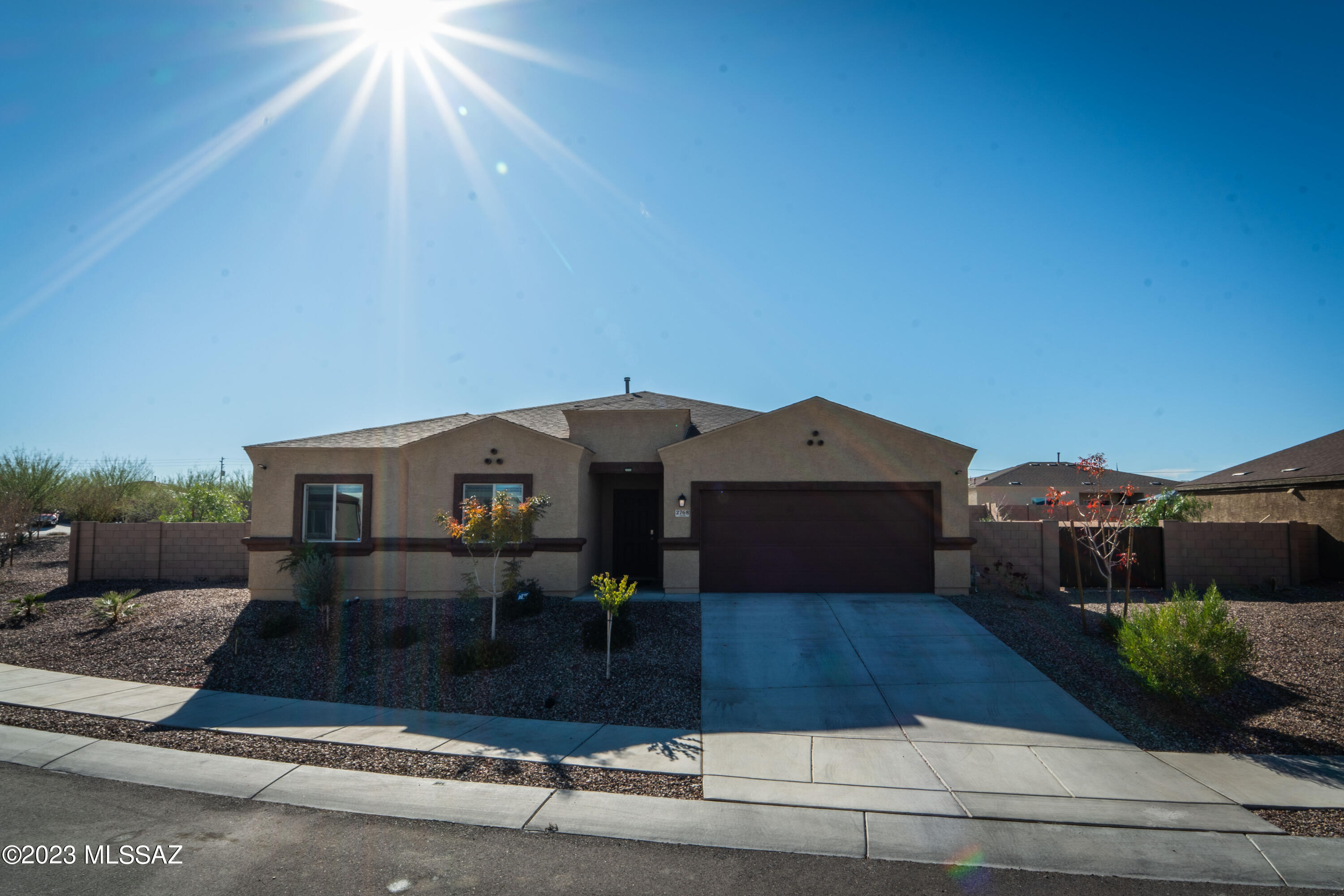 2768 E Calle Joya de Ventura