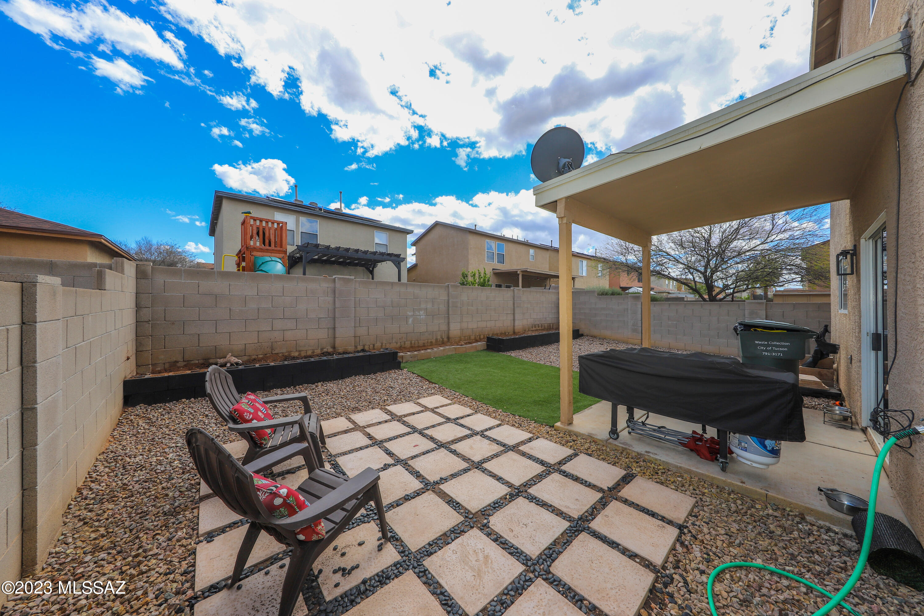 6761 S Parliament Drive
