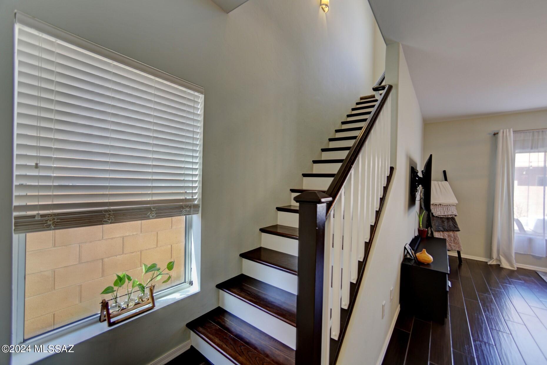 1052 W Sea Lion Drive