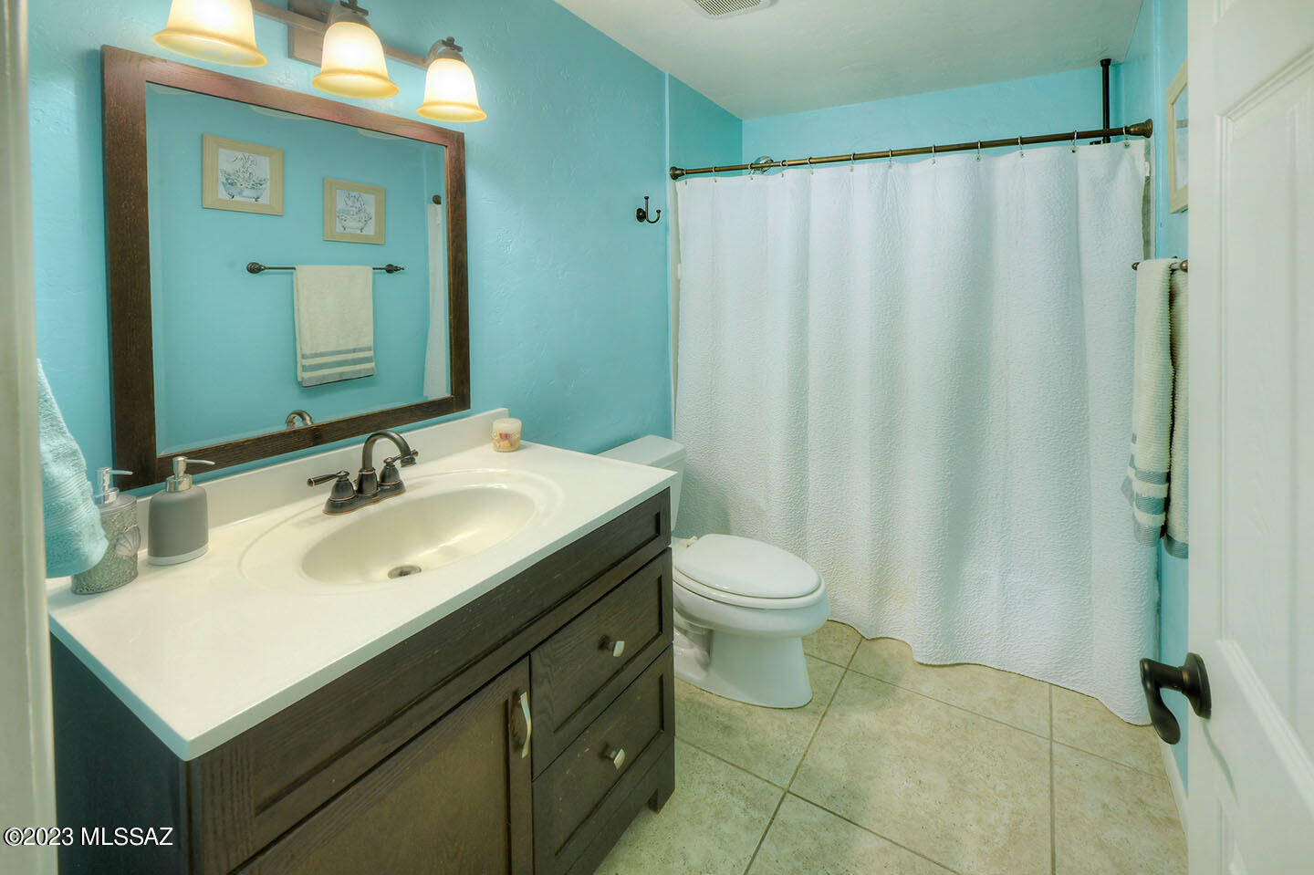 5409 S Lansing Stravenue