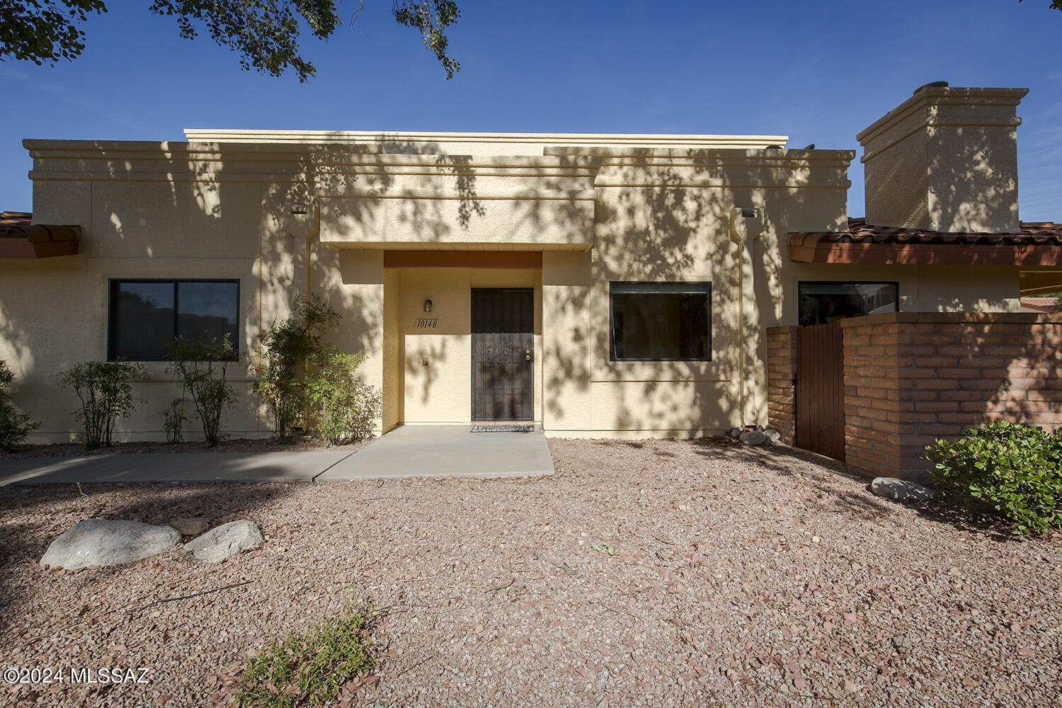 10148 E Arizmo Street