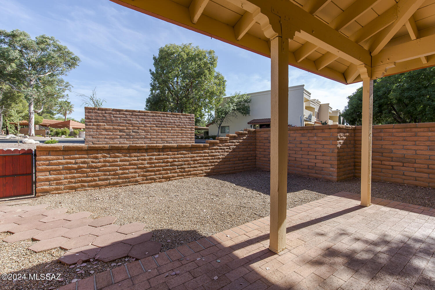10148 E Arizmo Street