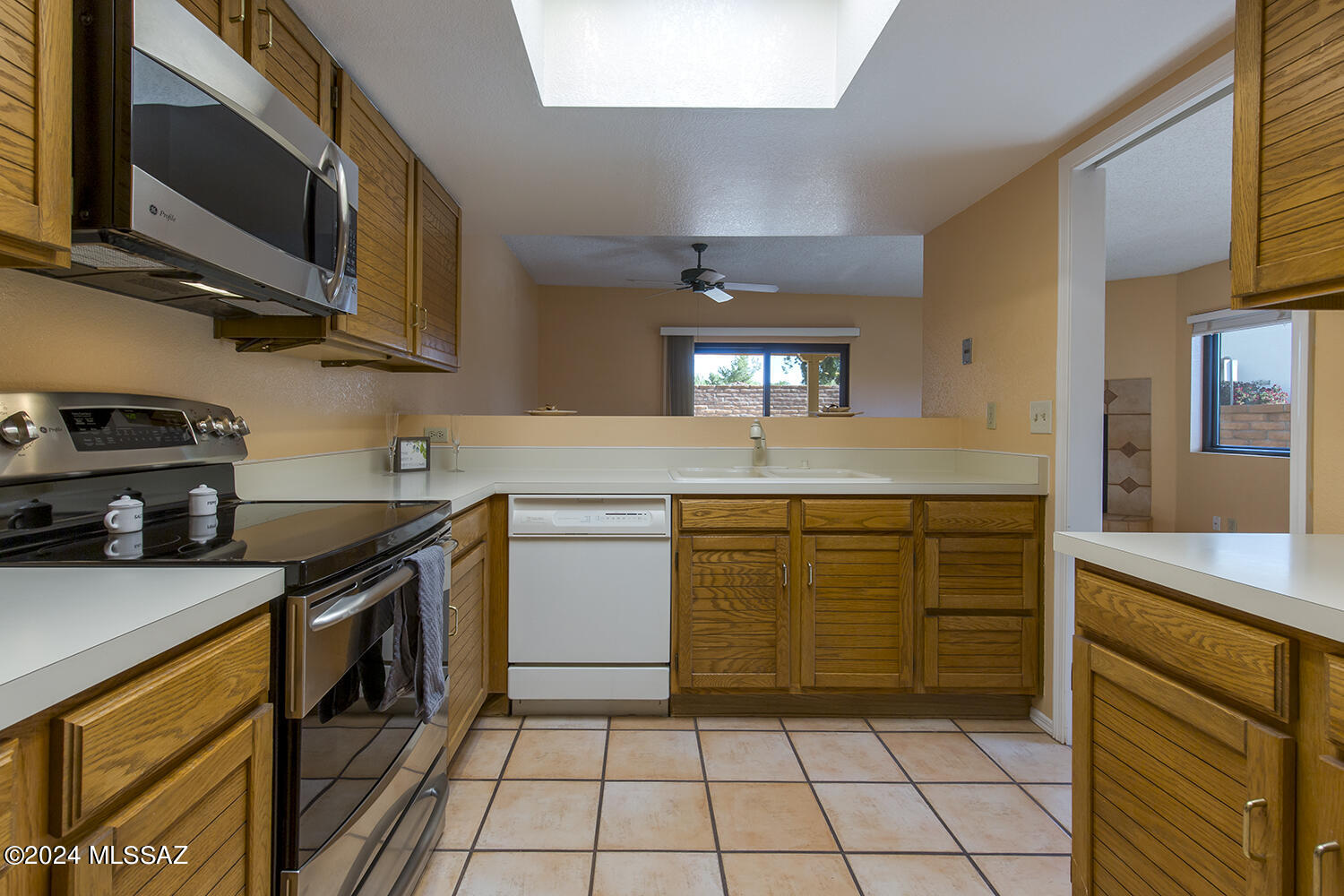 10148 E Arizmo Street