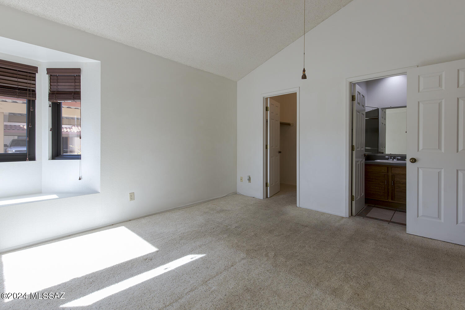 10148 E Arizmo Street