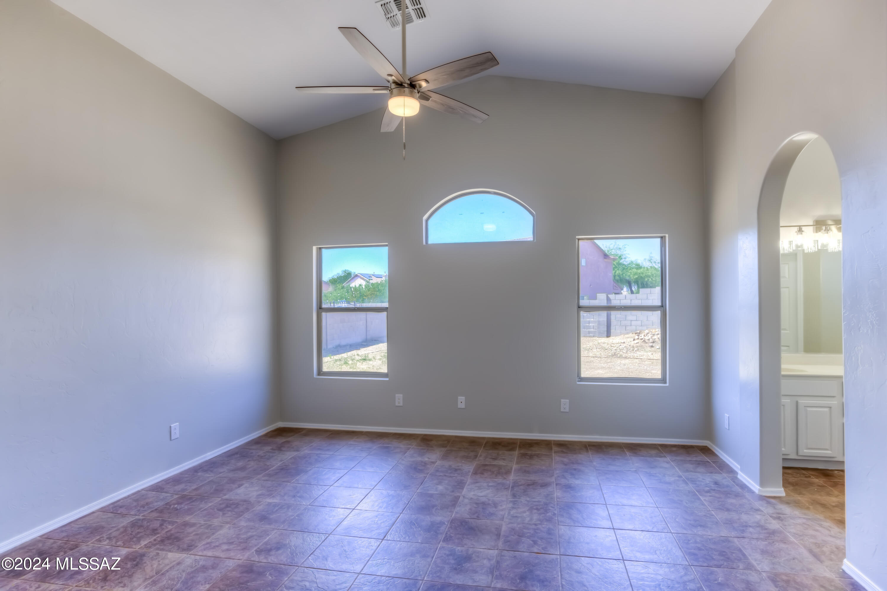 6135 W Sandburg Court