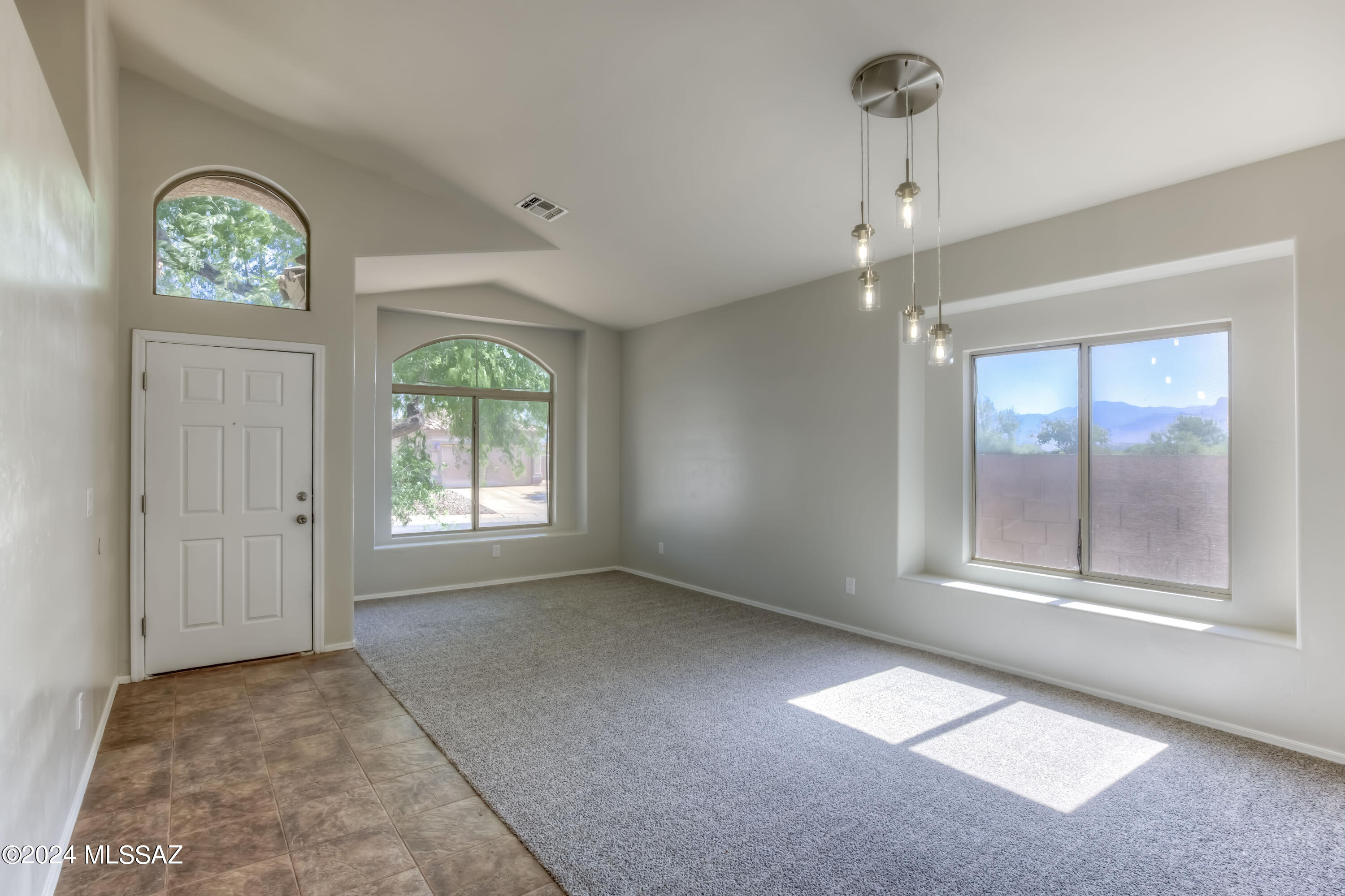 6135 W Sandburg Court