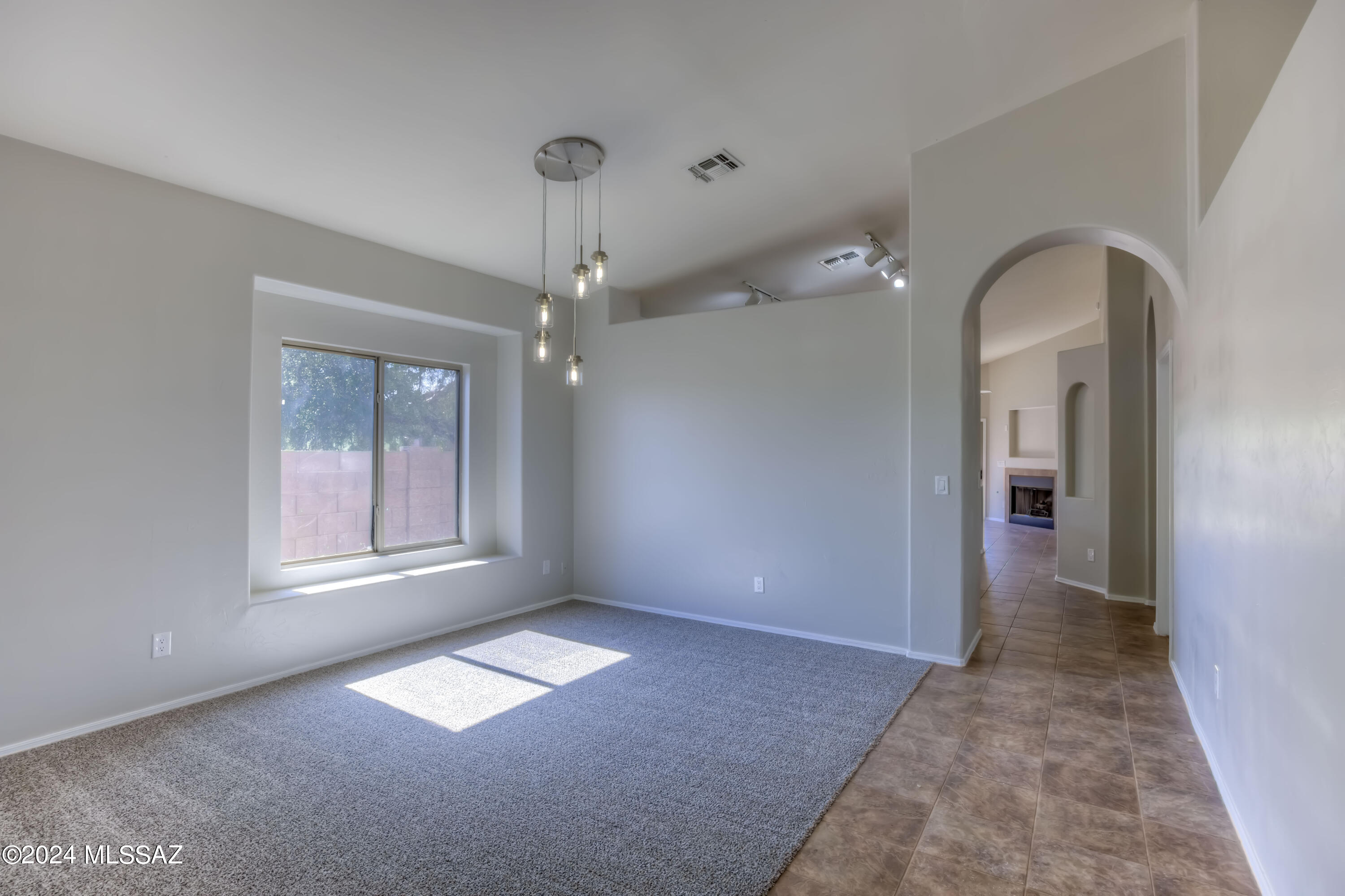 6135 W Sandburg Court