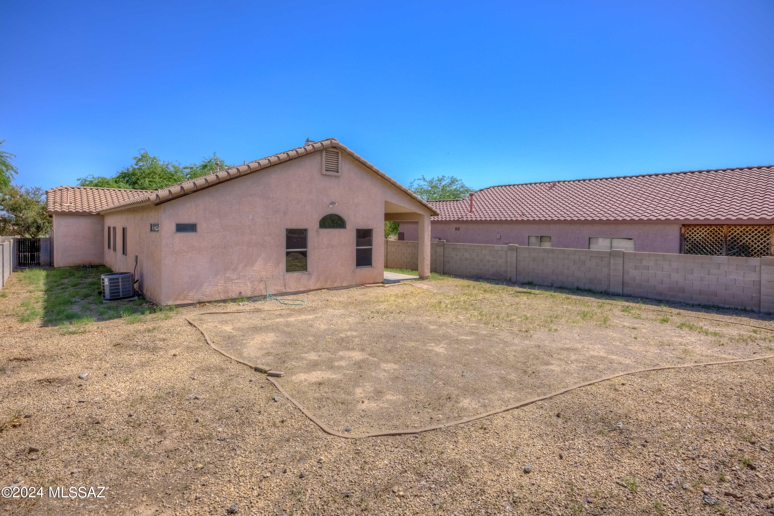 6135 W Sandburg Court