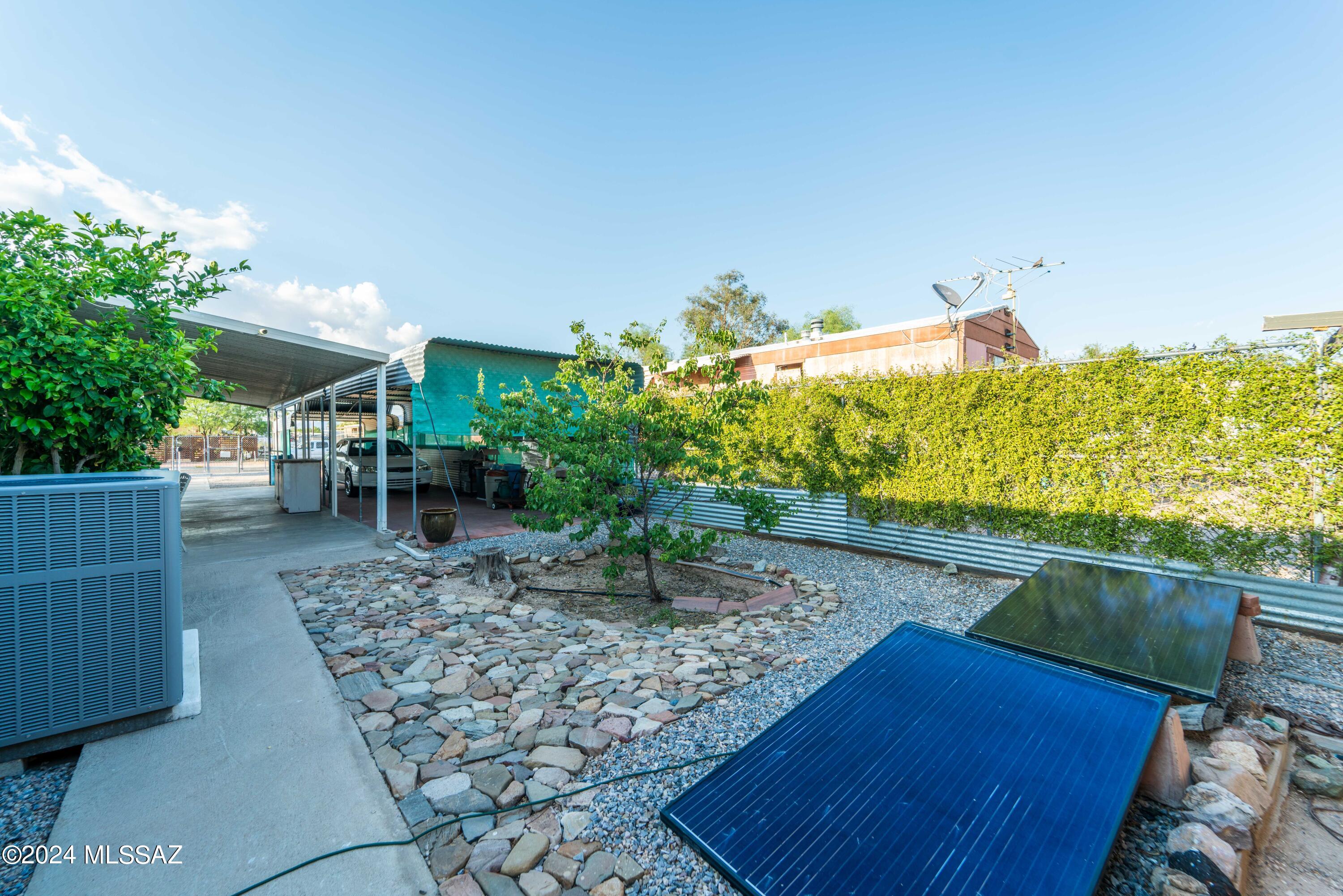 1326 E Ginter Road