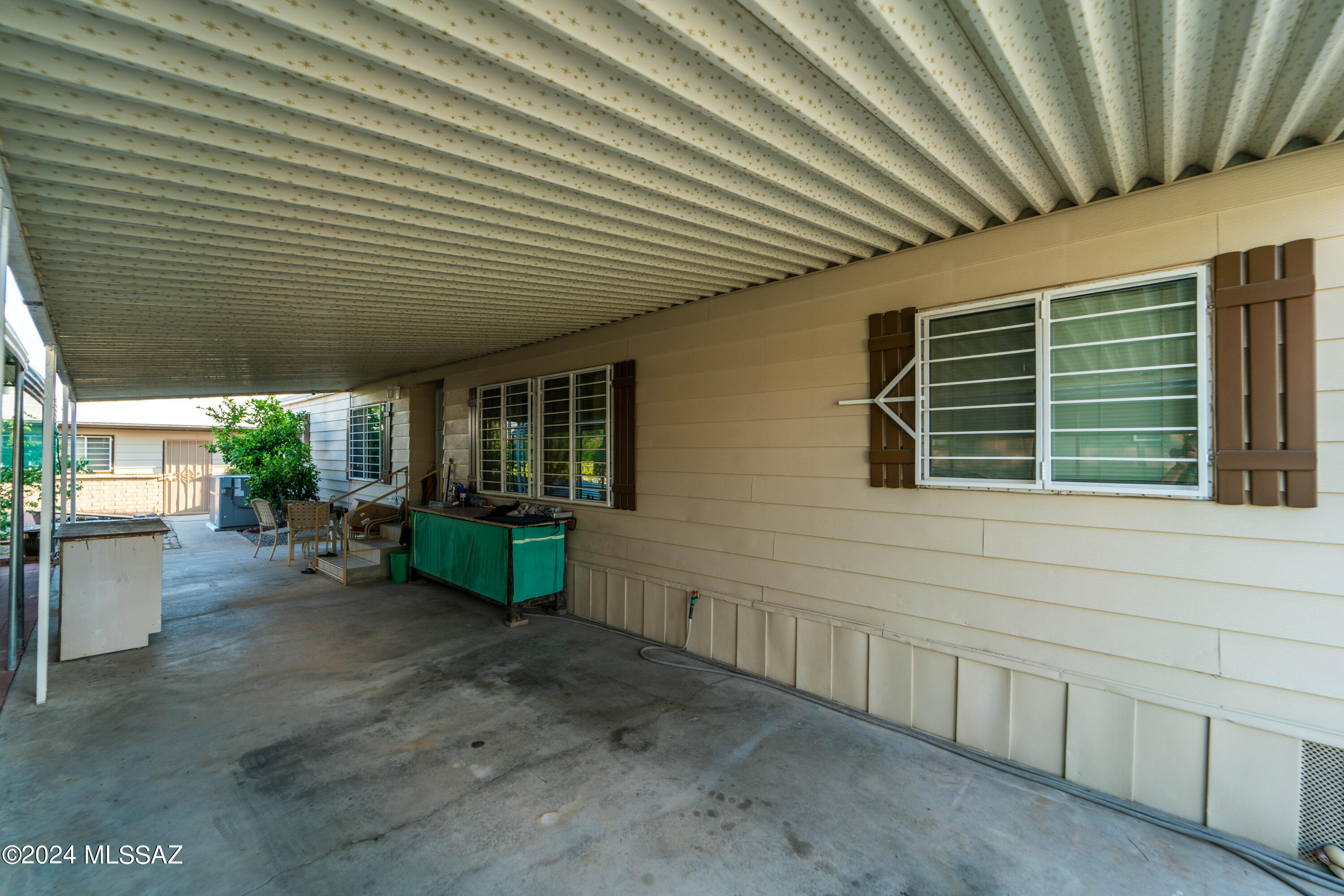 1326 E Ginter Road