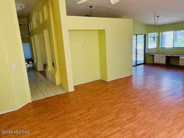 8470 Redstone
