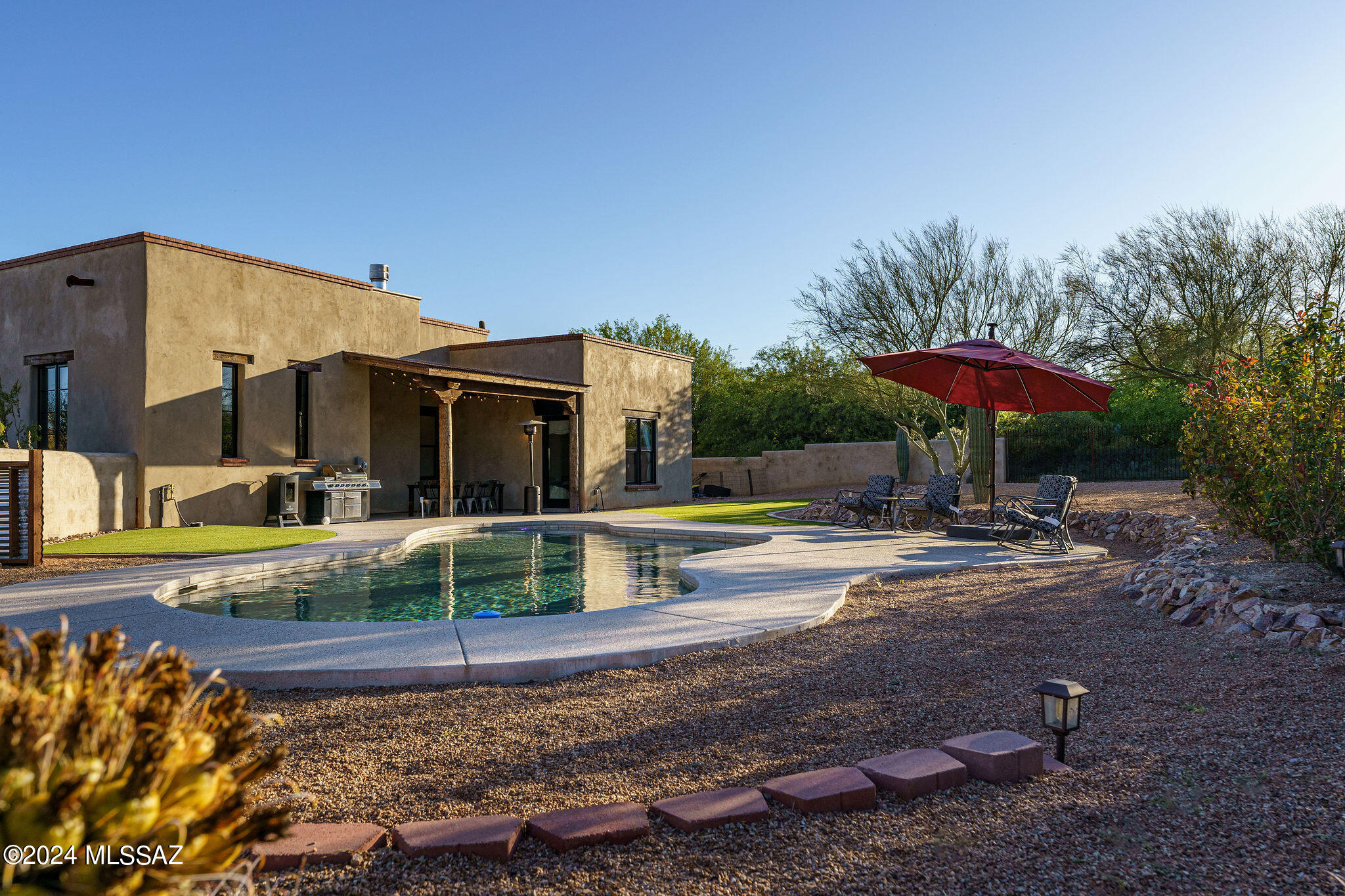 4114 W Adobe Ranch Place